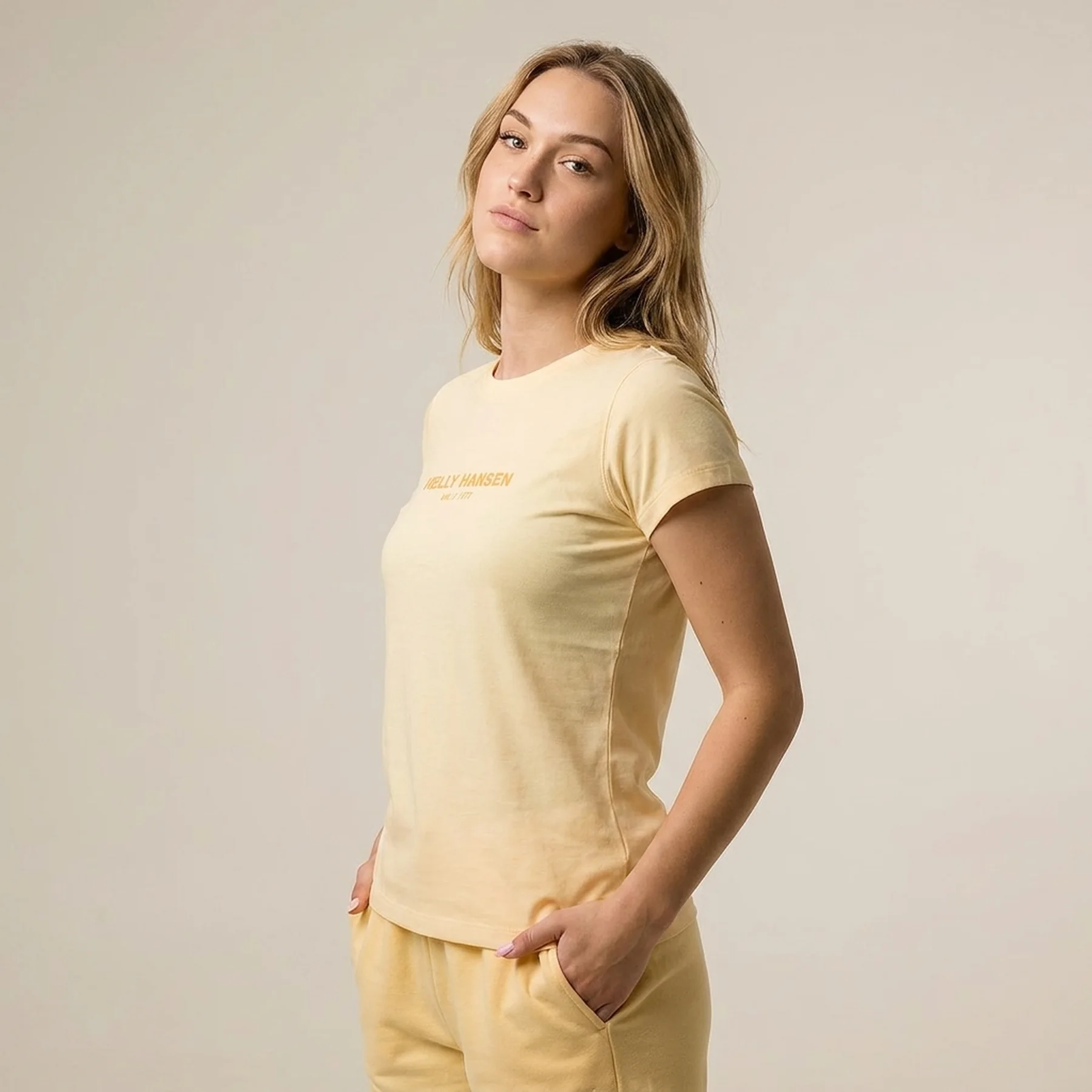 Футболка жіноча Helly Hansen Allure (53970-367)