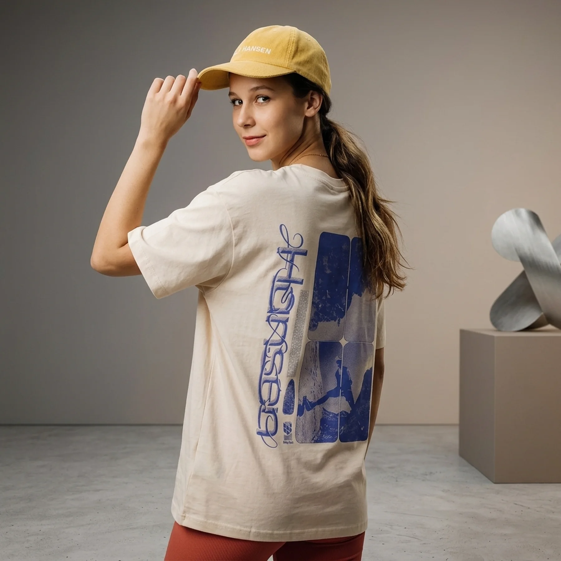 Футболка жіноча Helly Hansen W Play T-Shirt Beige (53941-020)