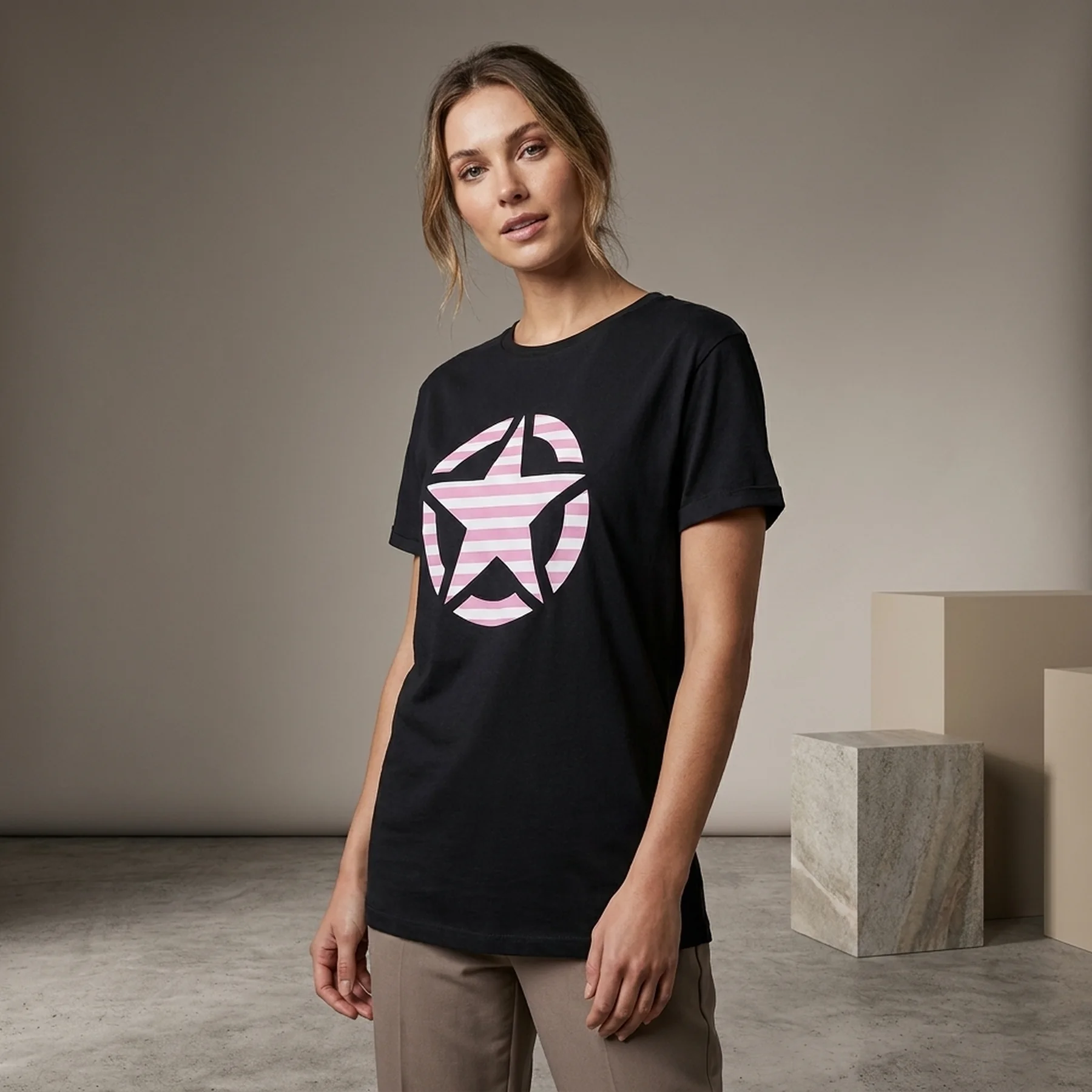 Футболка жіноча Jeep T-Shirt Oversize Star Striped Print Turn (O102613-B000)