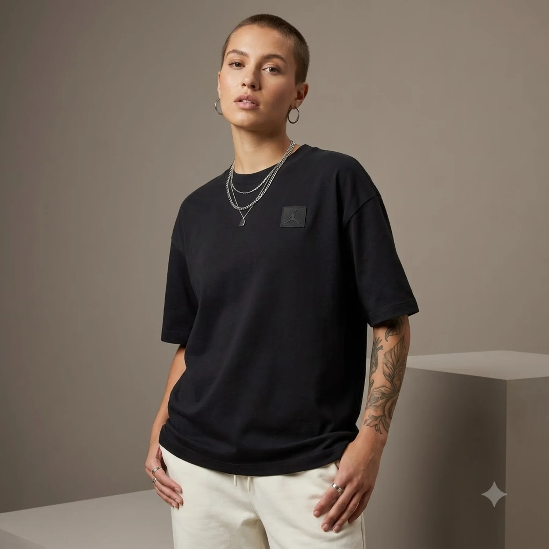 Футболка жіноча Jordan W Ss Os Essen Tee 24 (HM4372-010)