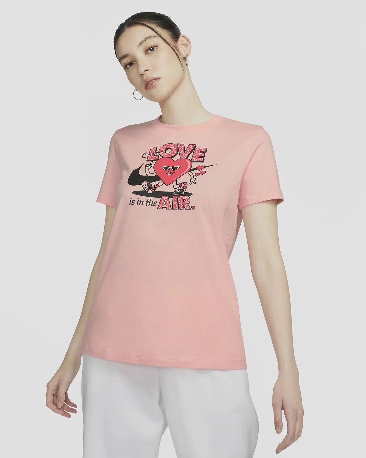 Футболка жіноча Nike Nsw Tee Ss Vday (DN5878-697)