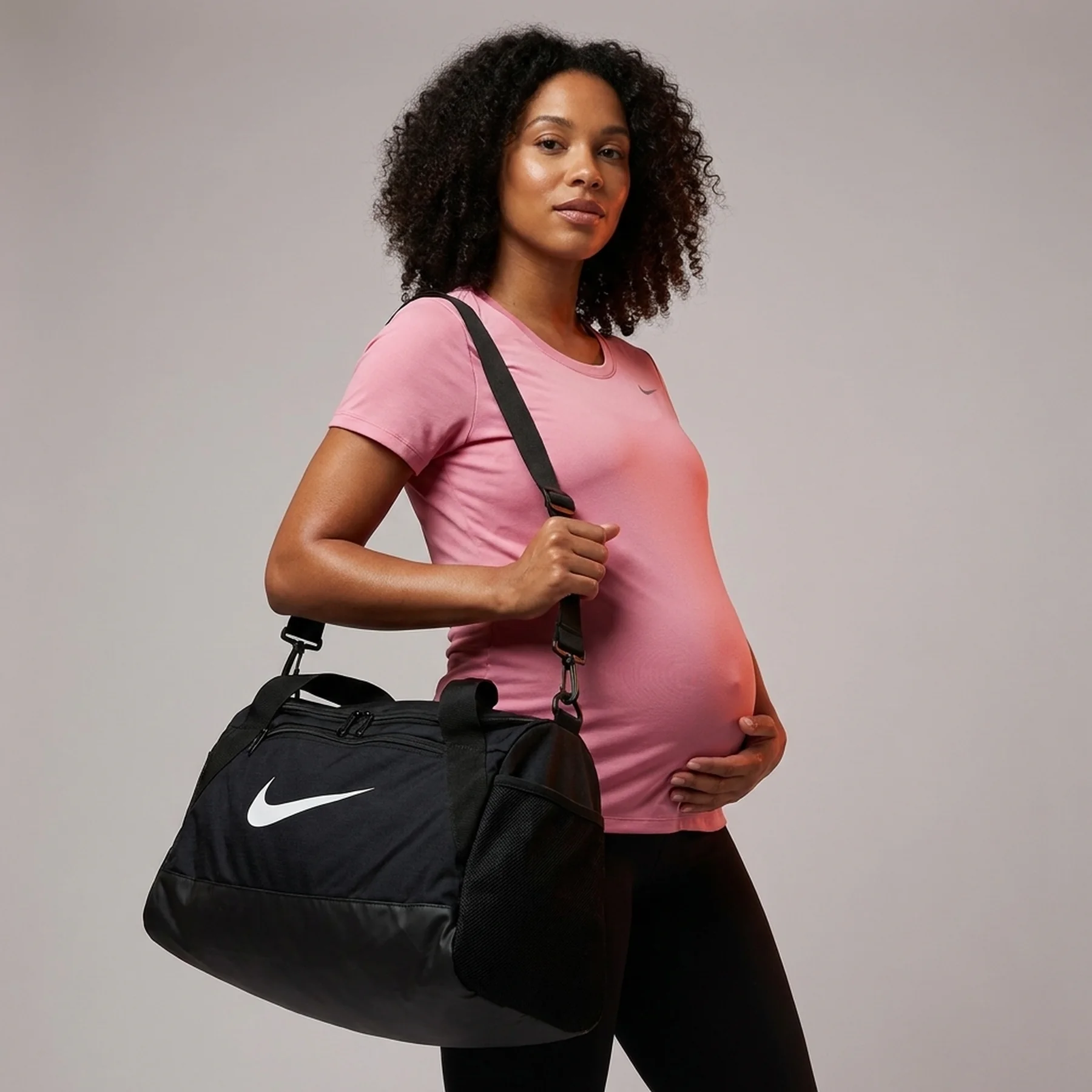 Футболка жіноча Nike One Dri-Fit Slim-Fit Pink (FN5001-814)
