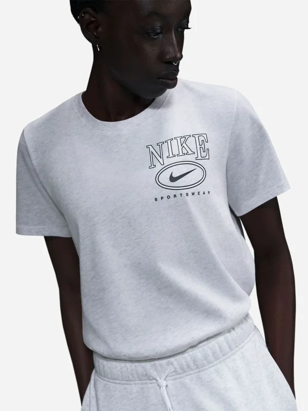 Футболка жіноча Nike Sportswear Club (IB2447-051)