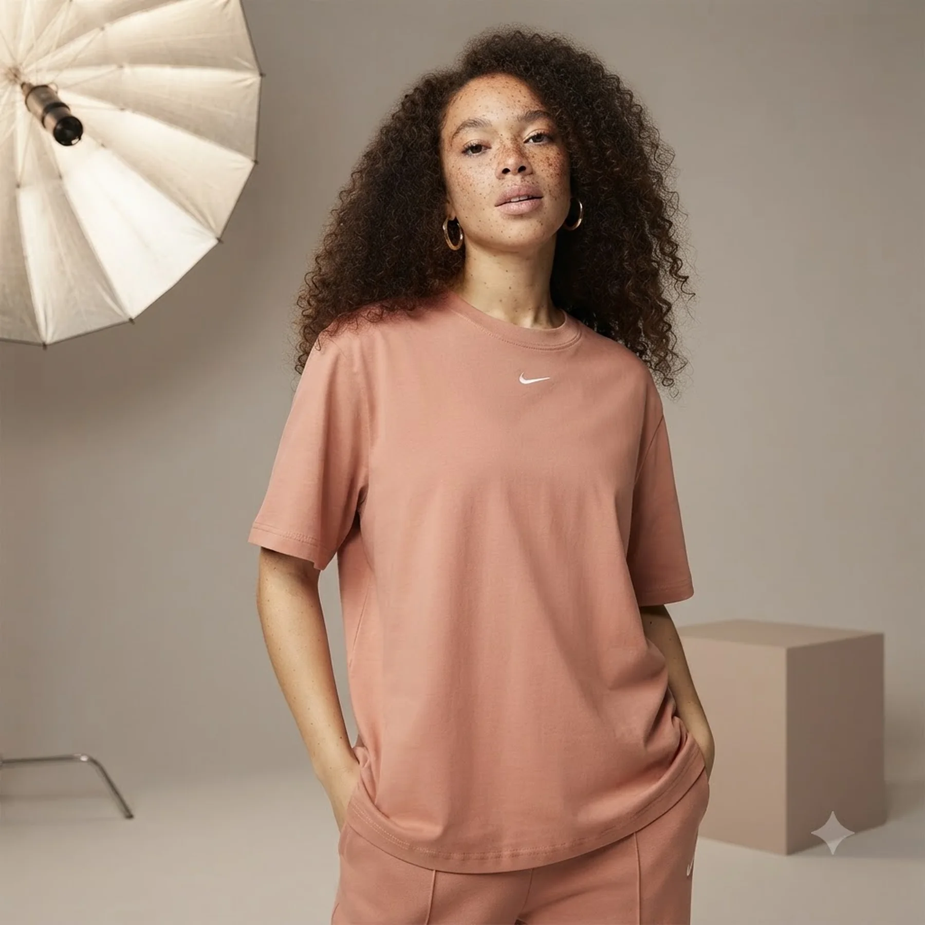 Футболка жіноча Nike Sportswear Essential (FD4149-212)