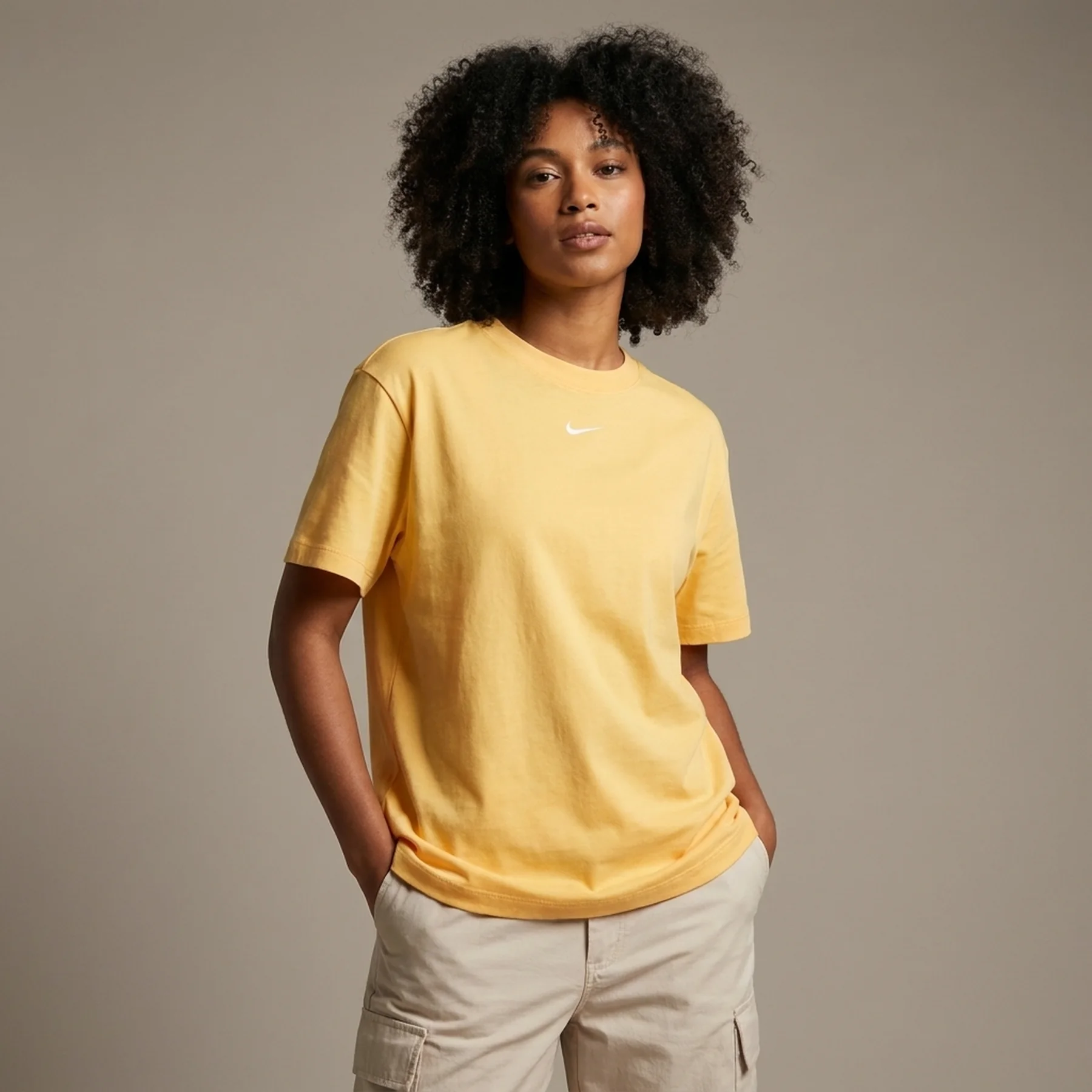 Футболка жіноча Nike Sportswear Essentials (DN5697-795)