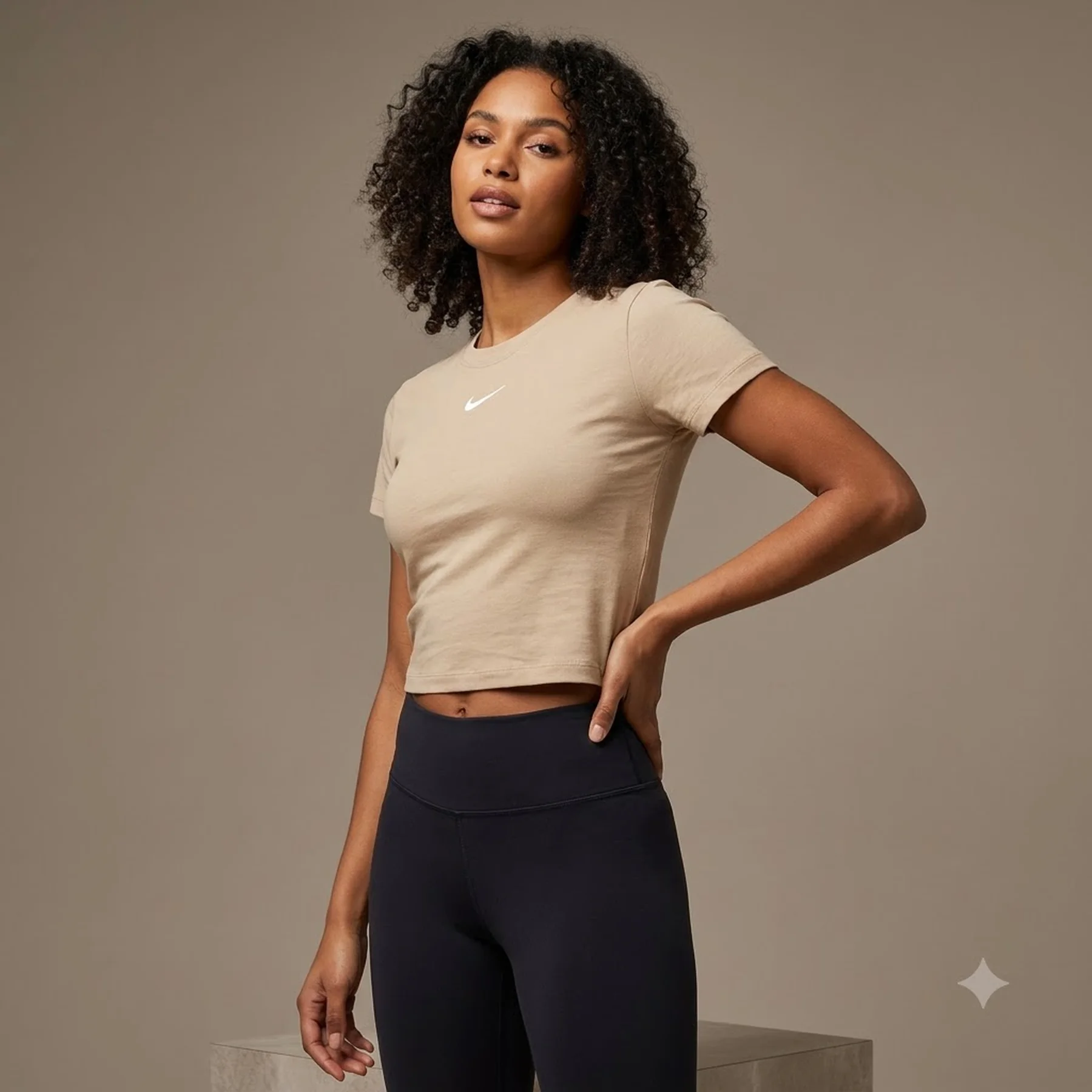 Футболка жіноча Nike Sportswear Essentials Slm Cropped (FB2873-019)