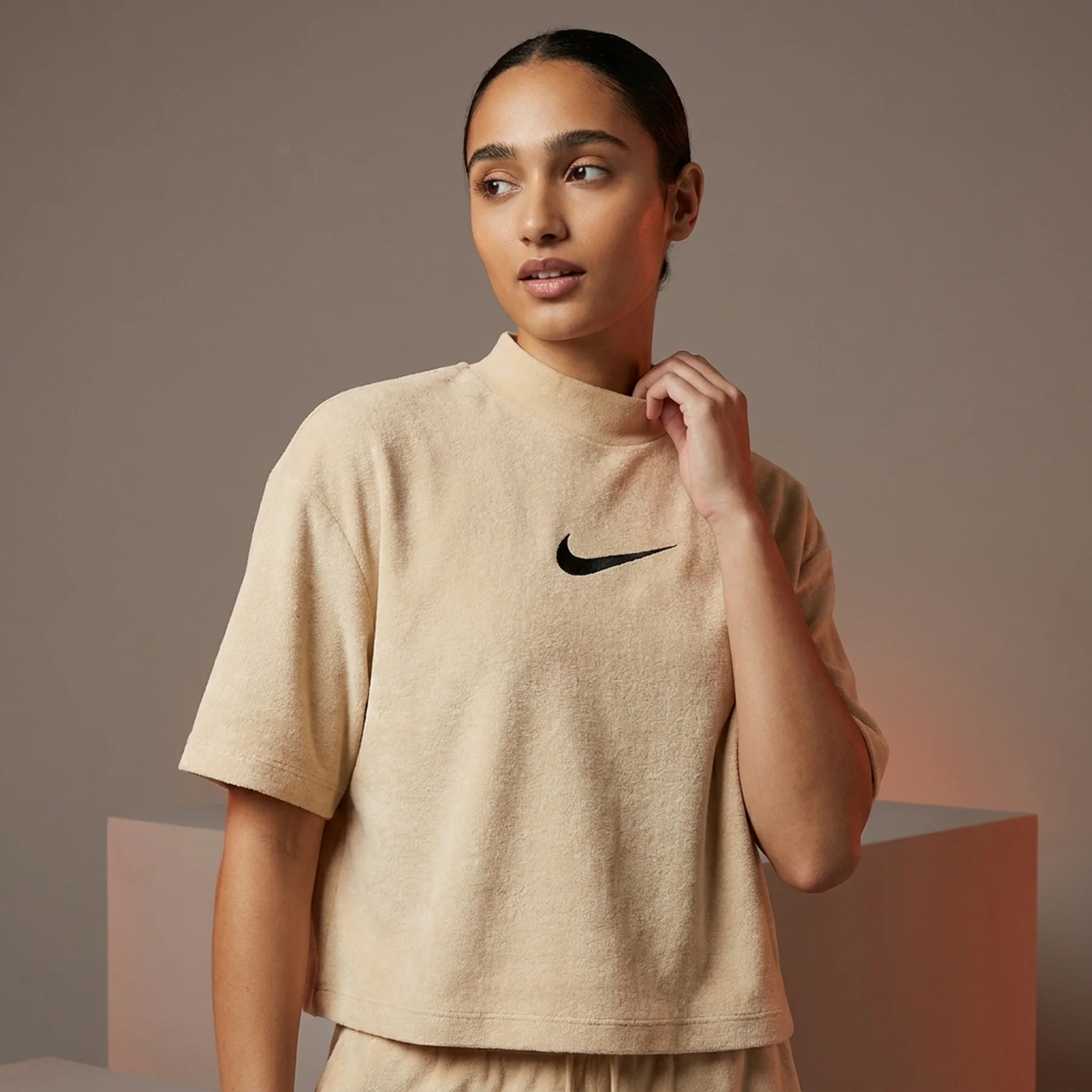 Футболка жіноча Nike Sportswear Mock-Neck Short-Sleeve Terry Top (FJ4894-294)