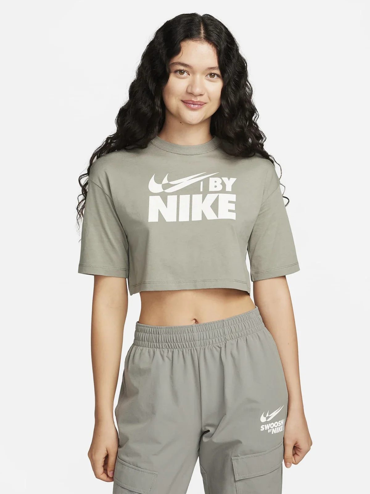 Футболка жіноча Nike T-Shirt Sportswear Grey (FZ4635-053)