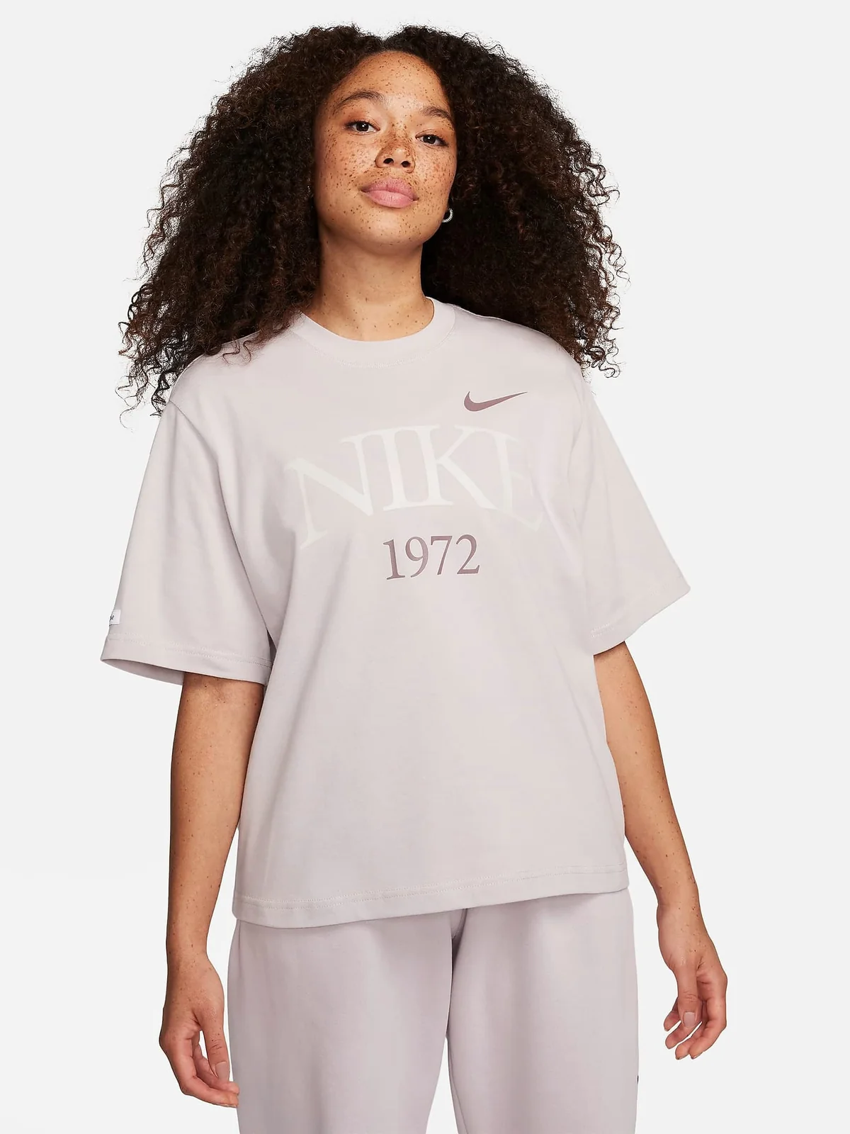 Футболка жіноча Nike W Nsw Tee Classics Boxy (FQ6600-019)