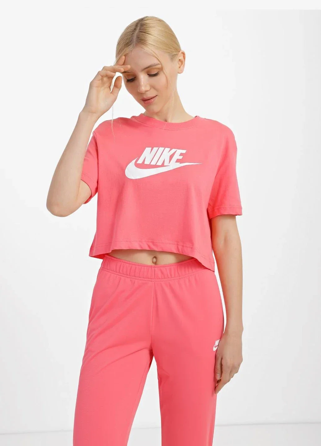 Футболка жіноча Nike W Nsw Tee Essntl Crp Icn Ftr (BV6175-894)