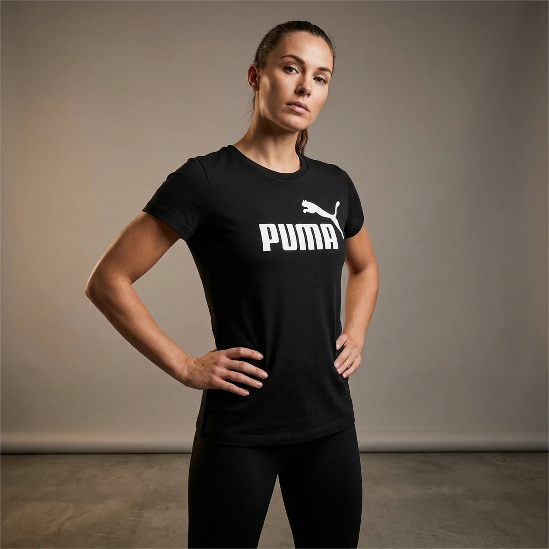 Футболка жіноча Puma Classics Logo Tee (530076-01)