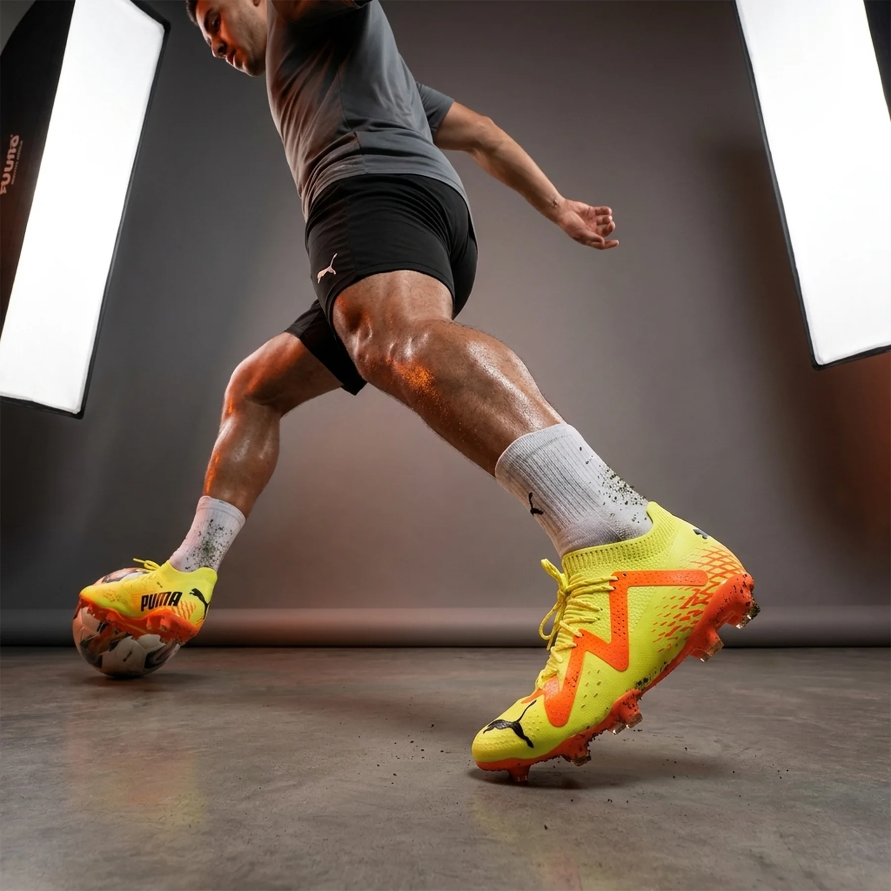 Футбольні бутси PUMA Future 8 Play FG/AG 108141_03, розмір 44