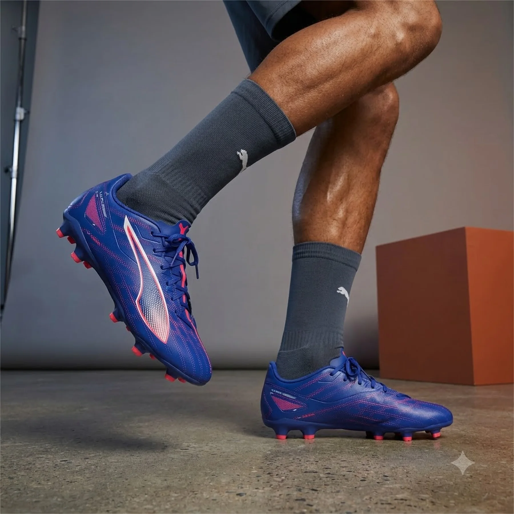 Футбольні бутси PUMA Ultra Play 5 FG/AG 107689-01, розмір 40.5