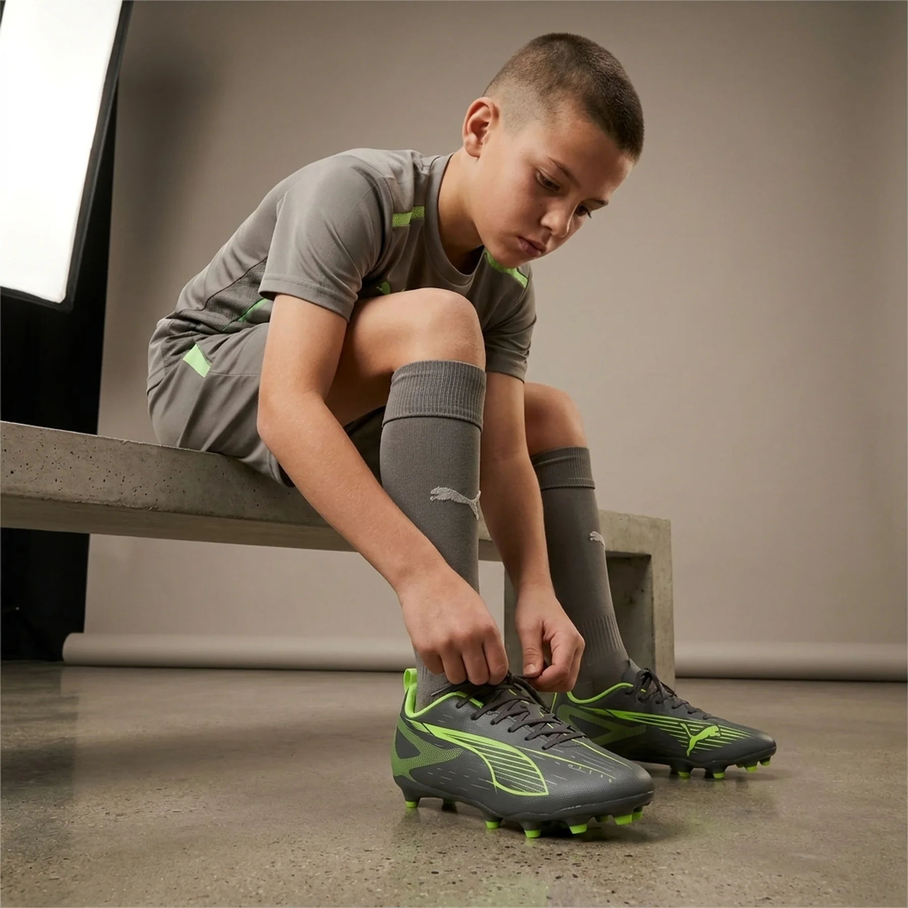 Футбольні бутси PUMA Ultra Play 5 FG/AG Youth 108170_03, розмір 36