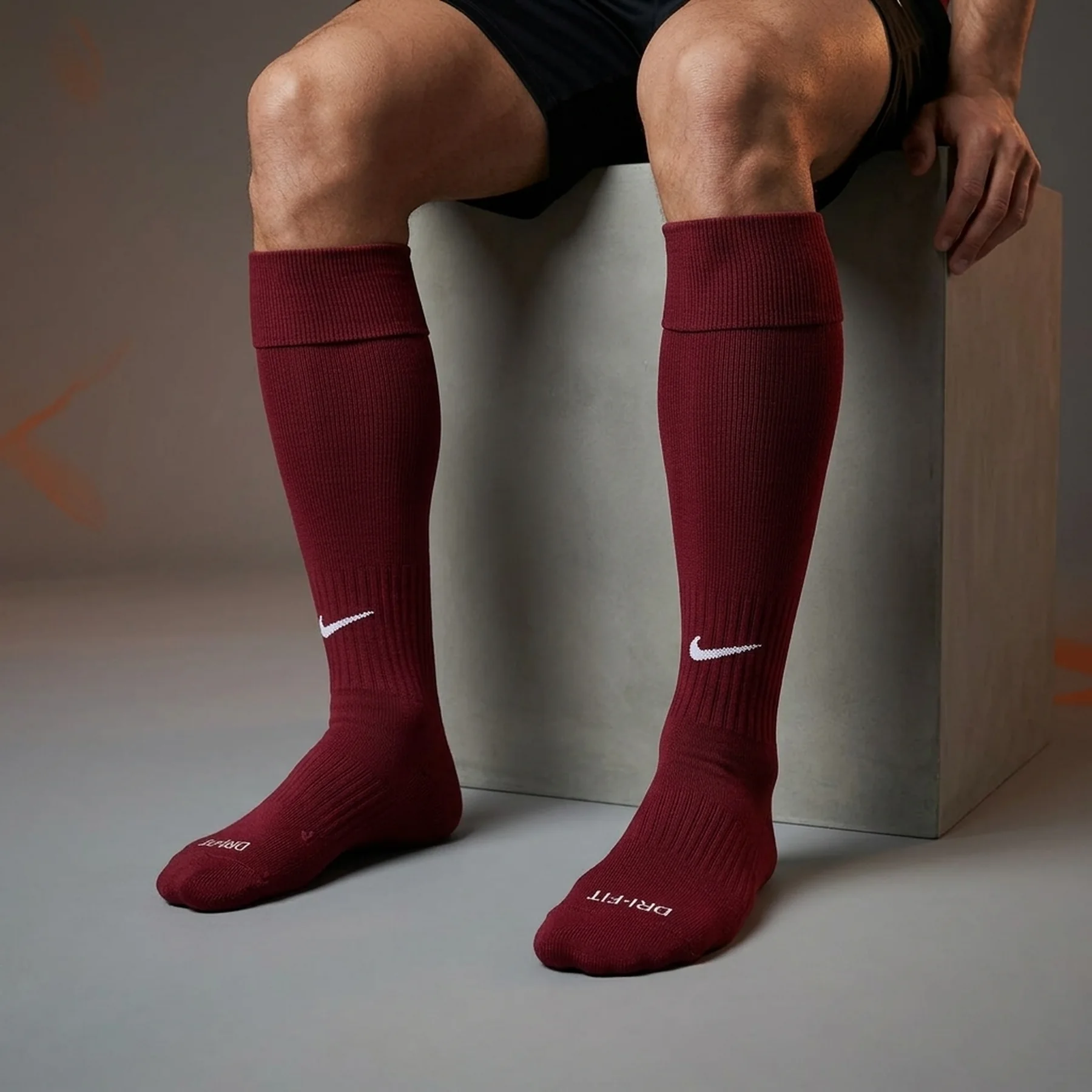 Футбольні гетри унісекс Nike Classic Ii Cush Otc (SX5728-670)