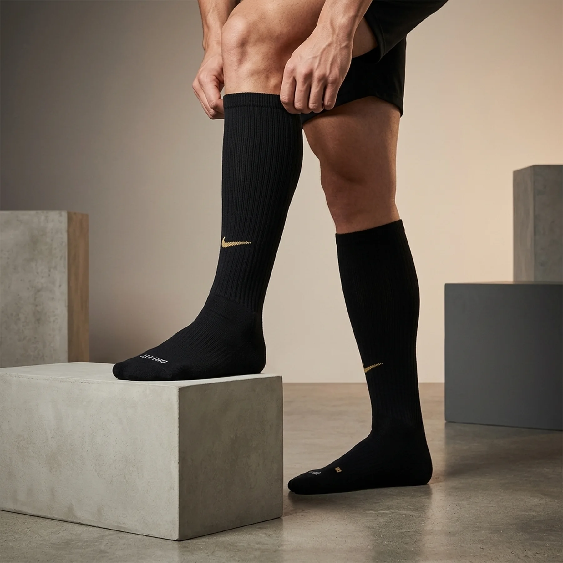 Футбольні гетри унісекс Nike Classic Ii Cush Otc-Team Black (SX5728-019)