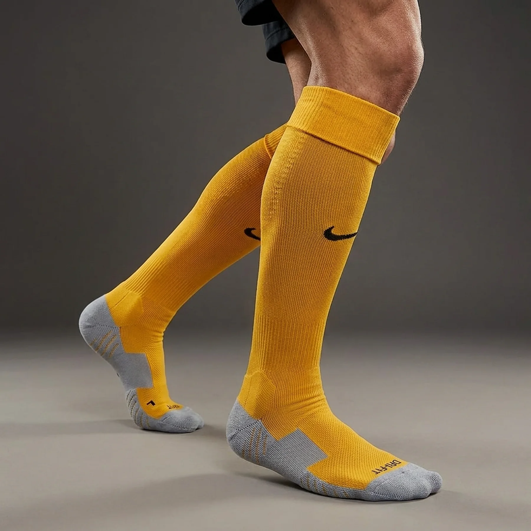 Футбольні гетри унісекс Nike Matchfit Otc (SX5730-739)