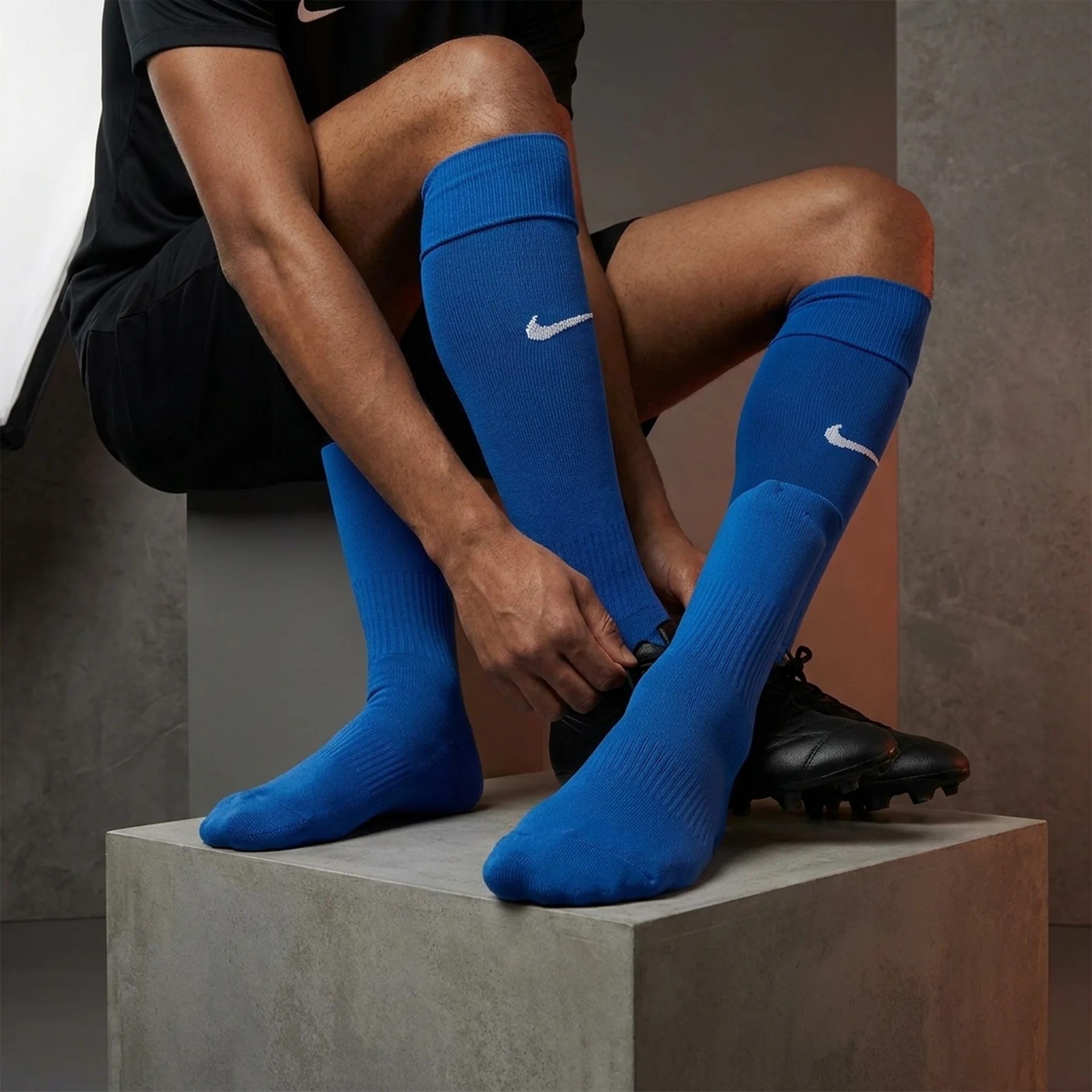 Футбольні гетри унісекс Nike U Nk Classic Ii Cush Otc-Team (SX5728-463)