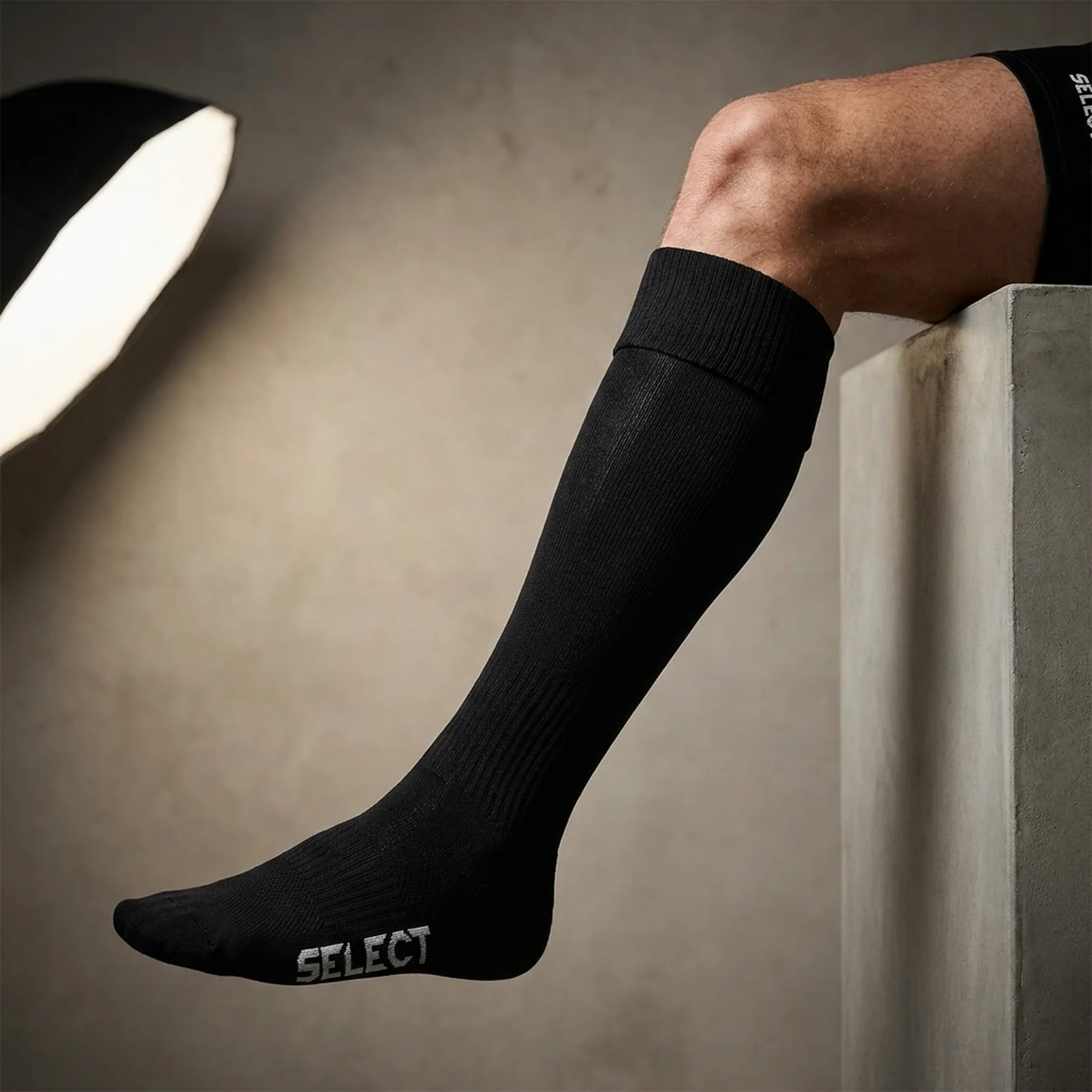 Футбольні гетри унісекс Select Football Socks Club (655282-111)