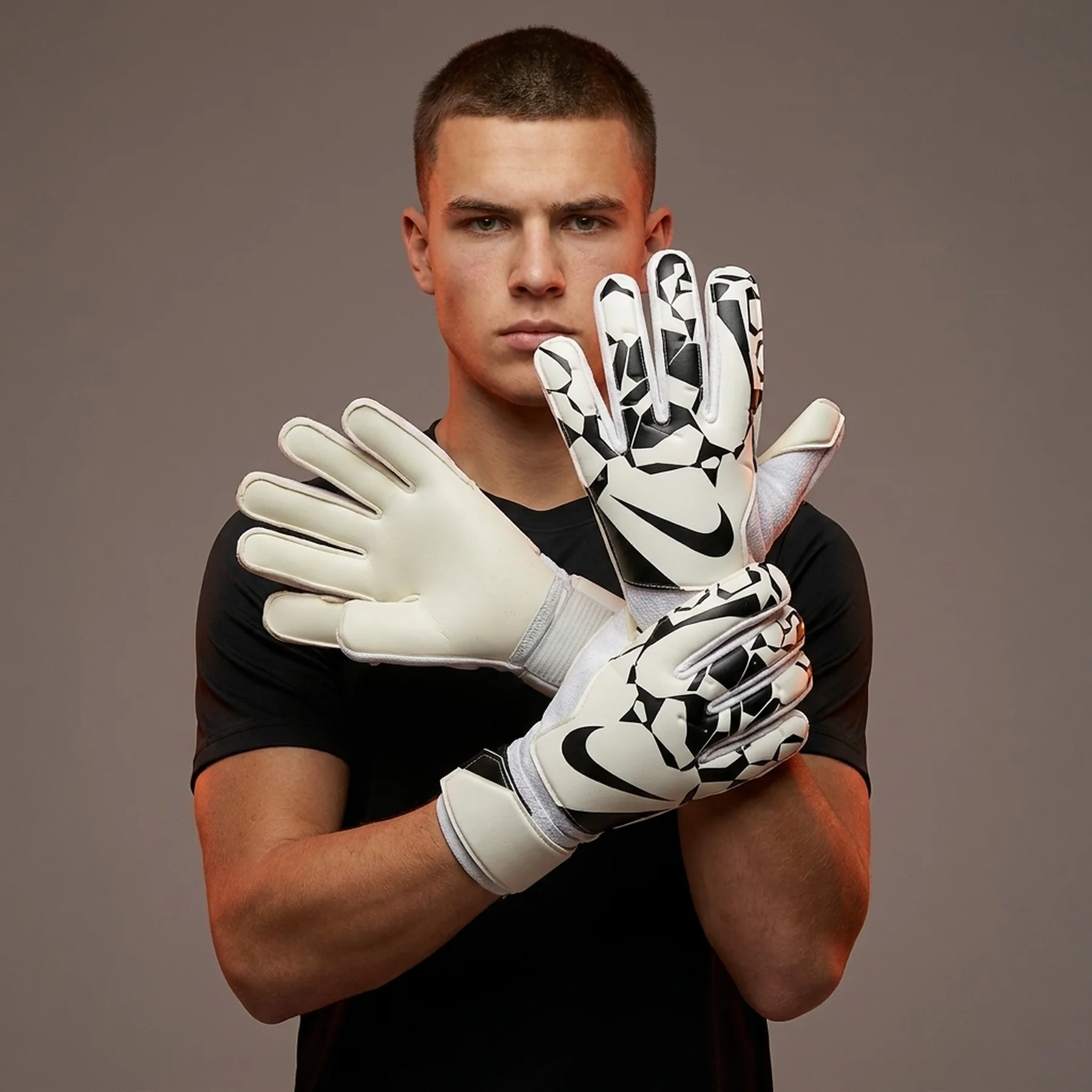 Воротарські рукавиці Nike NK GK MATCH JR - HO24
