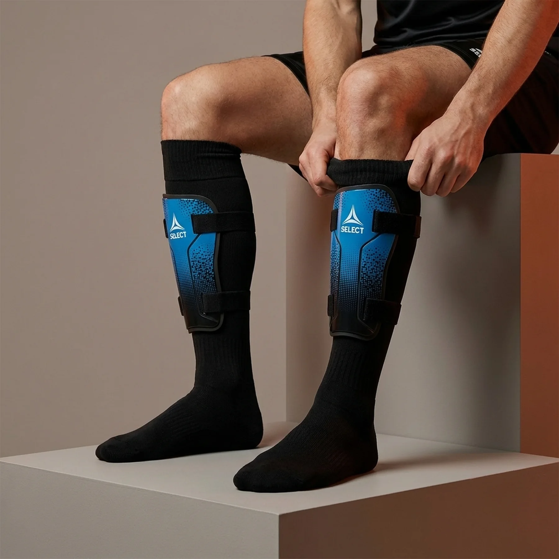 Футбольні щитки унісекс Select Shin Guards Standard V23 (647610-125)