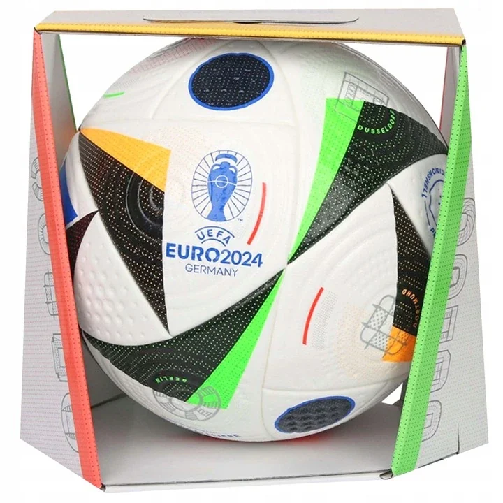 Футбольний м'яч Adidas Fussballliebe Euro 2024 OMB (FIFA QUALITY PRO) IQ3682 №5 — Футбол