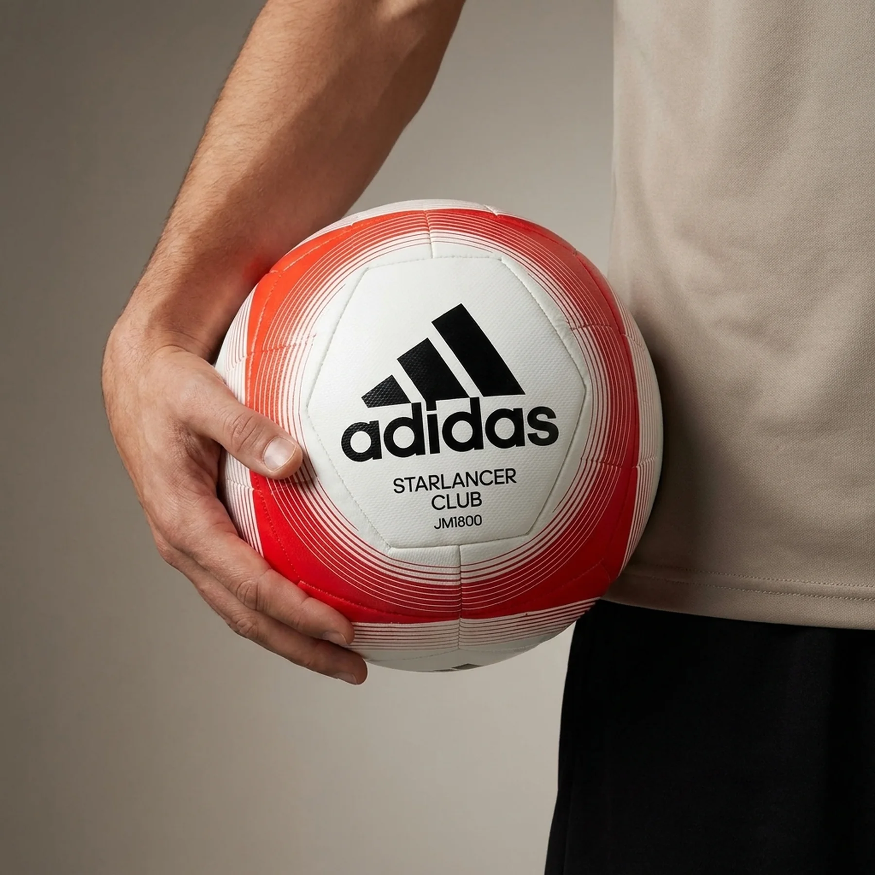 Футбольний м'яч Adidas Starlancer Club JM1800, розмір №5