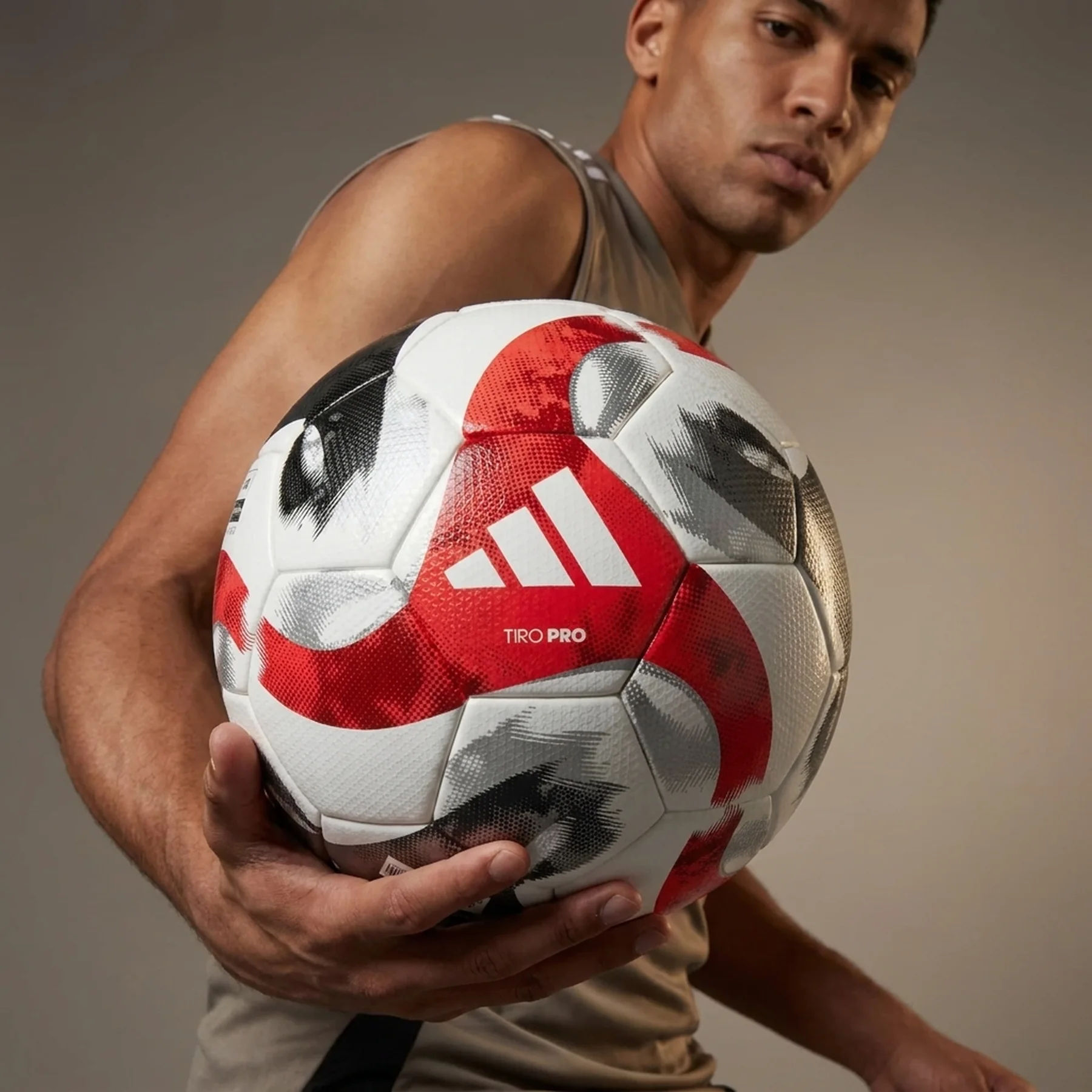 Футбольний м'яч Adidas Tiro PRO OMB (FIFA QUALITY PRO) HT2428