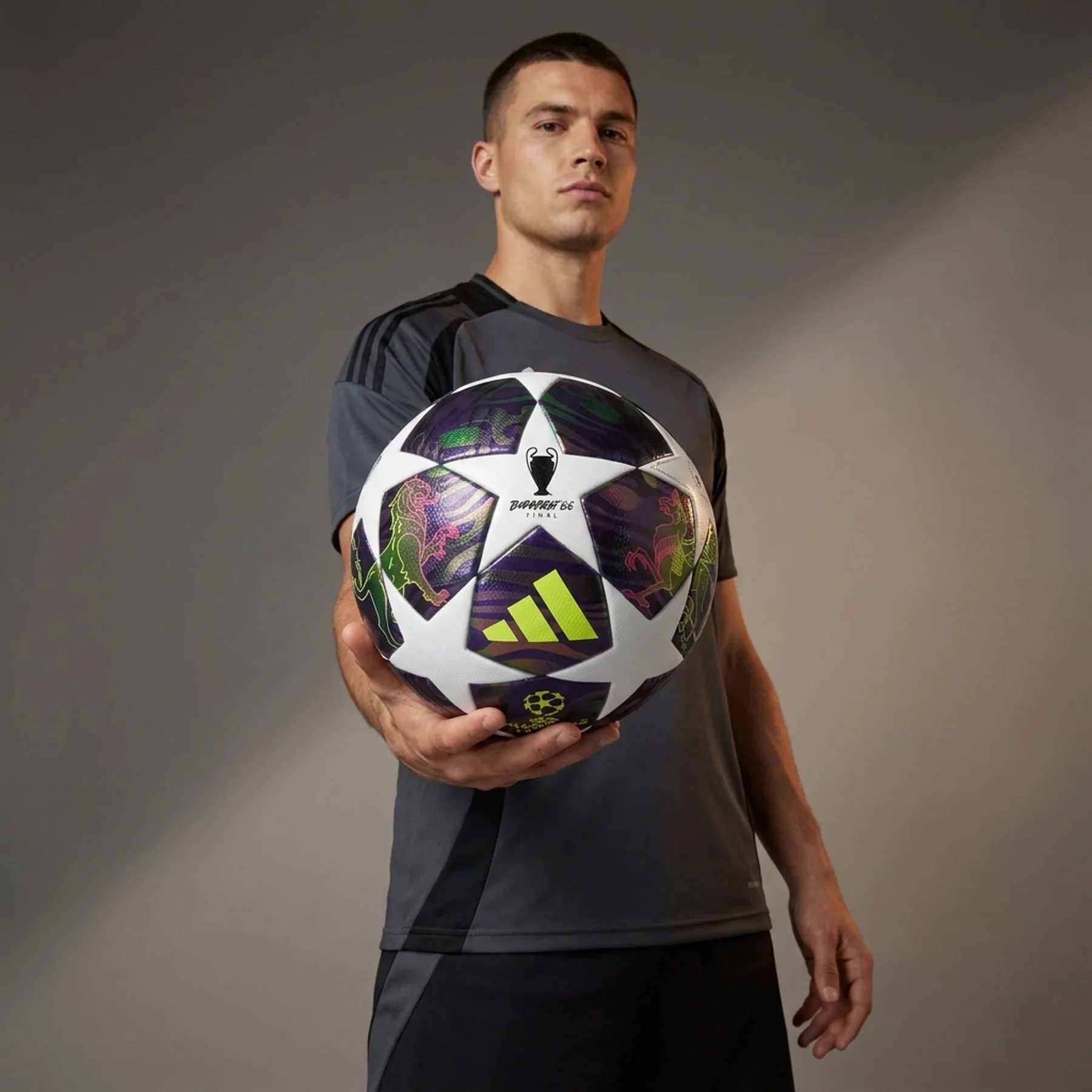 М'яч Adidas Champions League 25/26 Final League Box JX9101