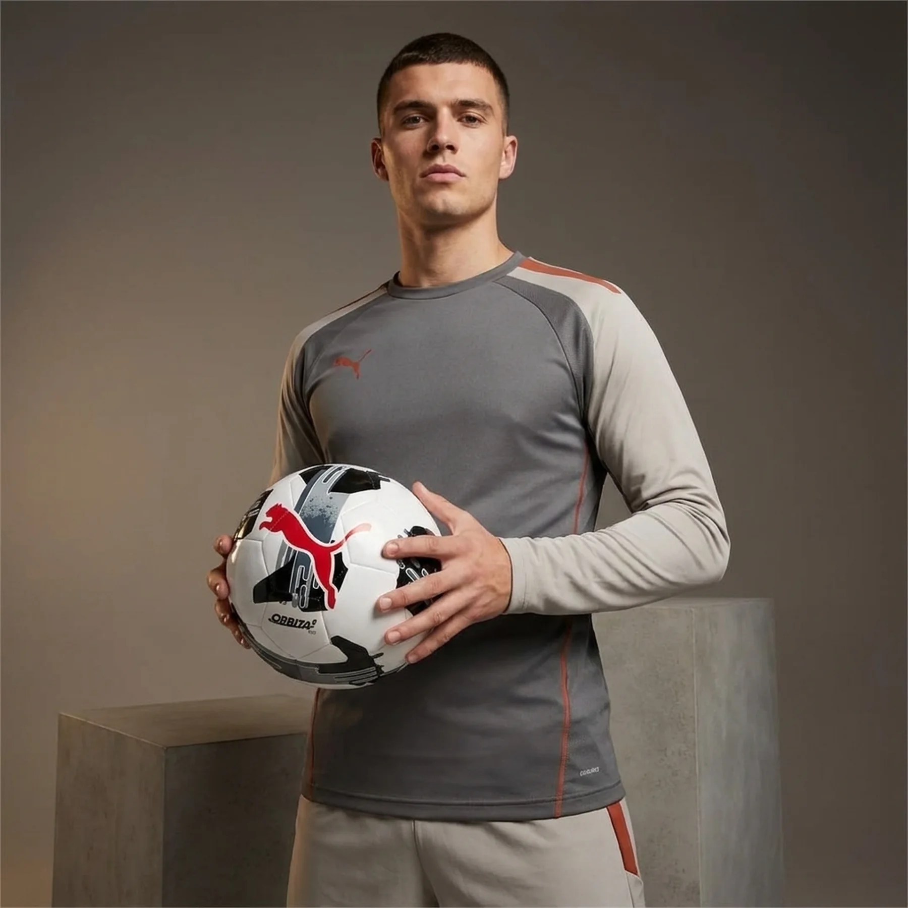Футбольний м'яч Puma Orbita White (084335-02)