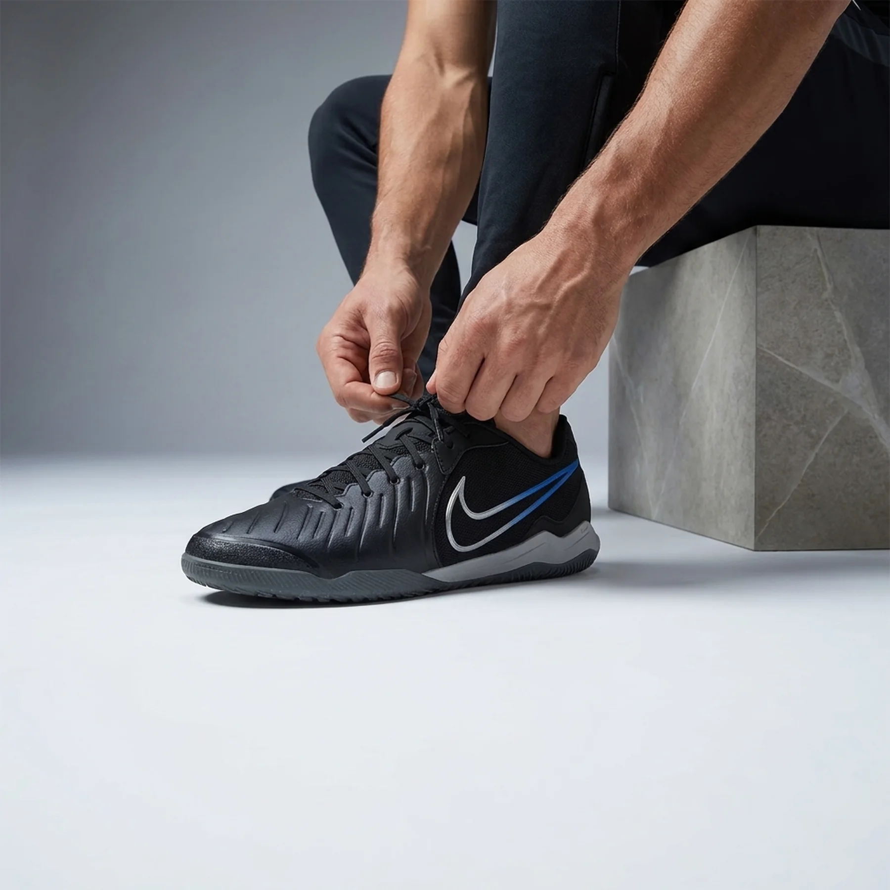 Футзалки чоловічі Nike Tiempo Legend 10 Academy (DV4341-040)