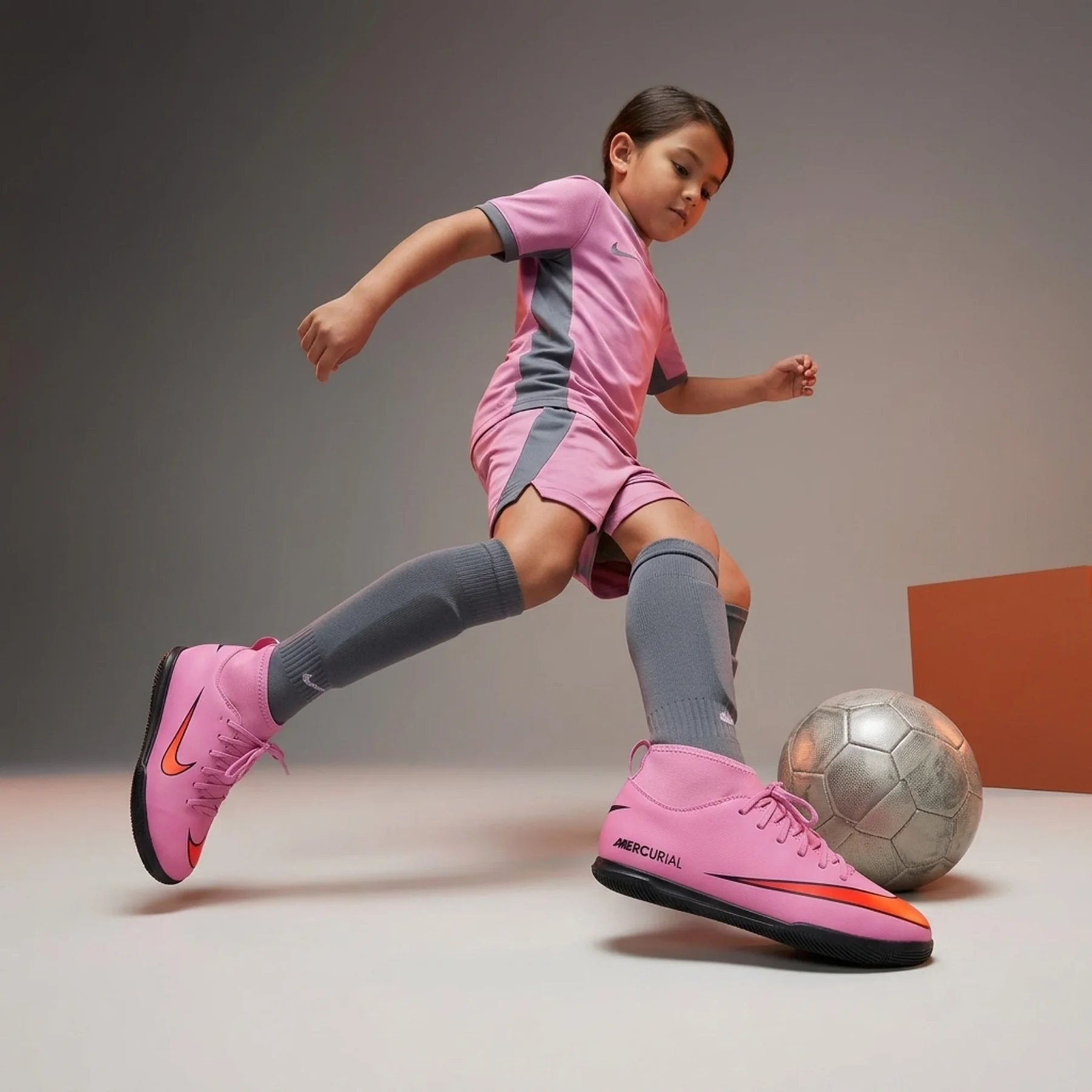 Футзалки дитячі Nike Jr Superfly 10 Club Ic Pink (FQ8320-600)