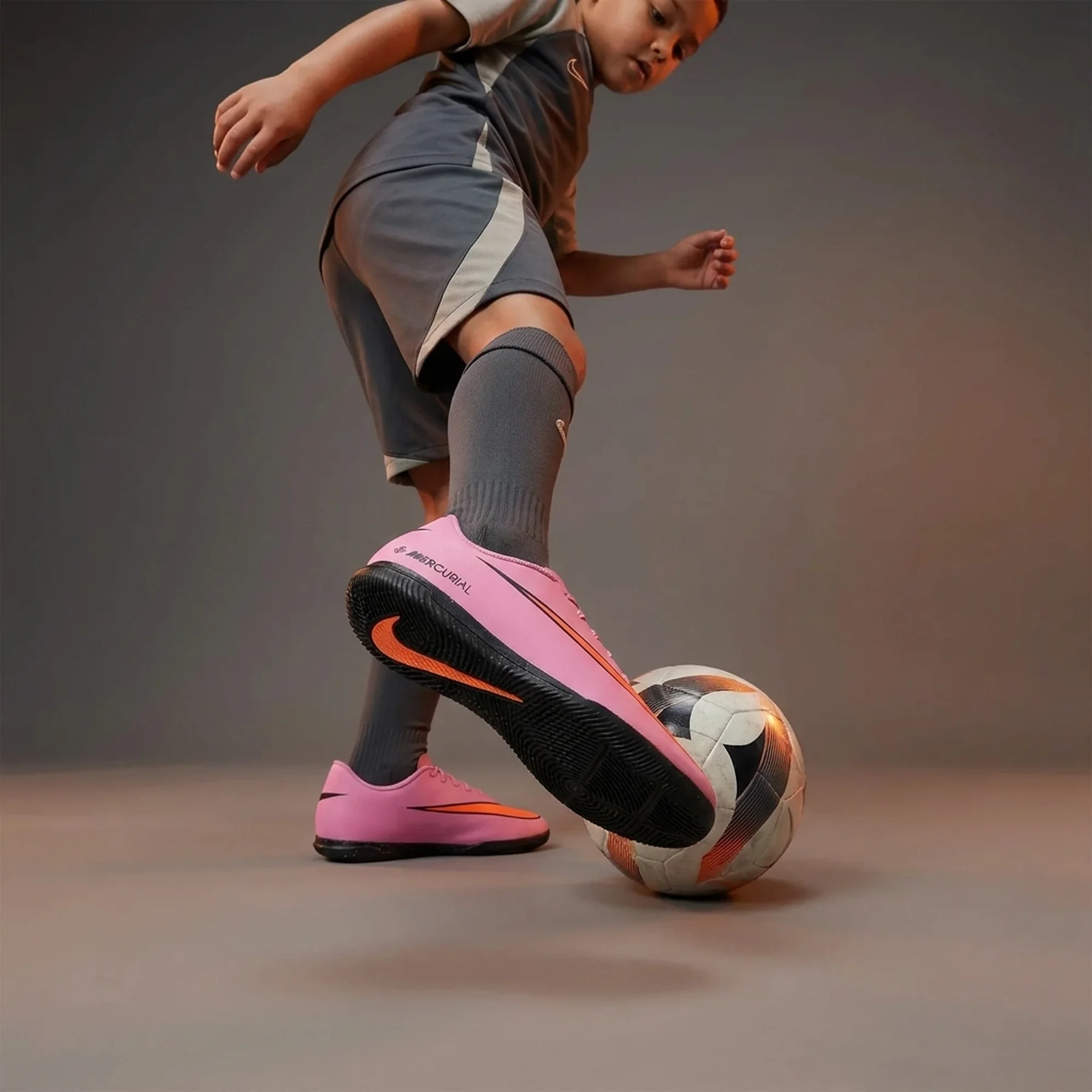 Футзалки дитячі Nike Vapor 16 Club Ic (FQ8289-600)