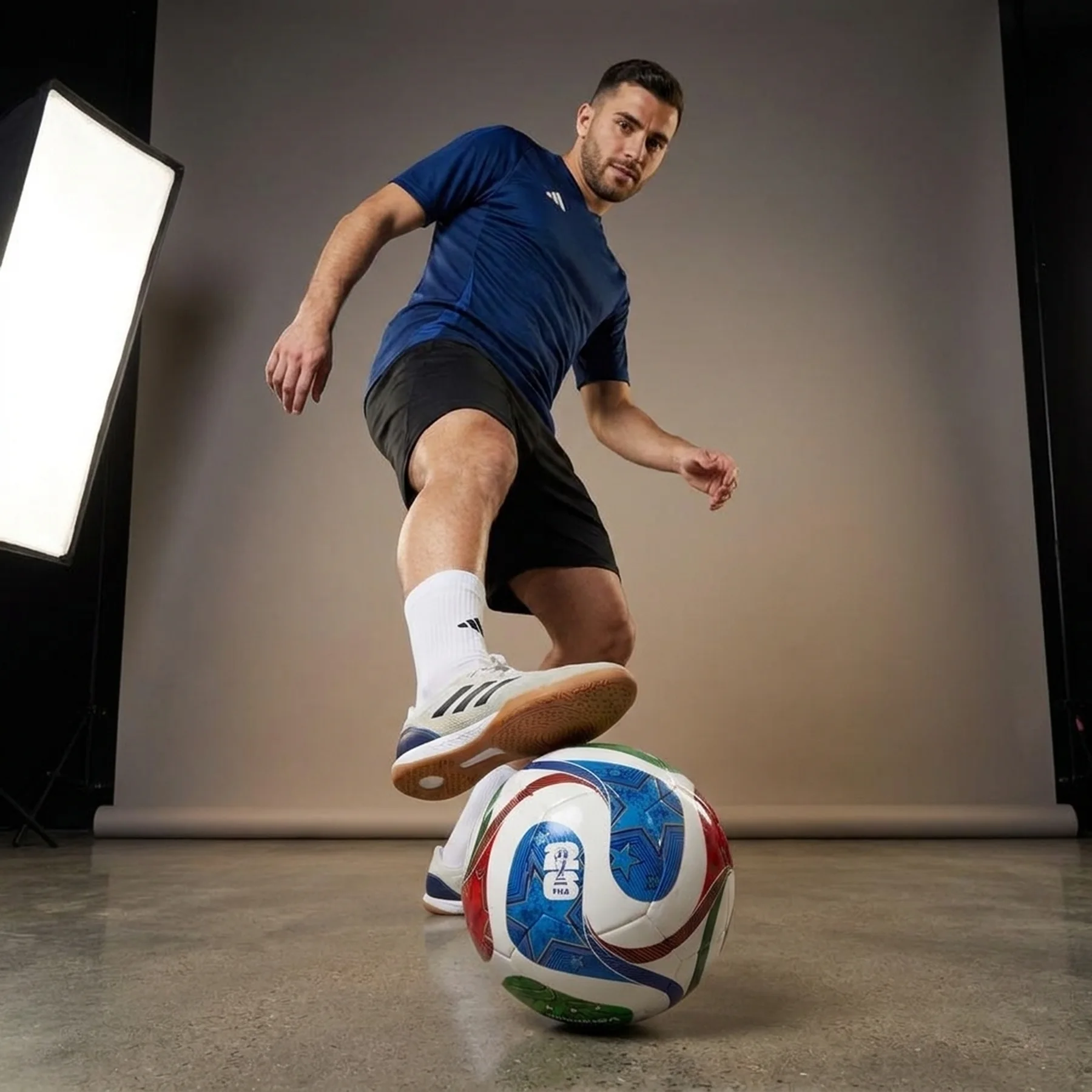 Футзальний м'яч Adidas FIFA World Cup 26™ Trionda Sala Pro JD8033
