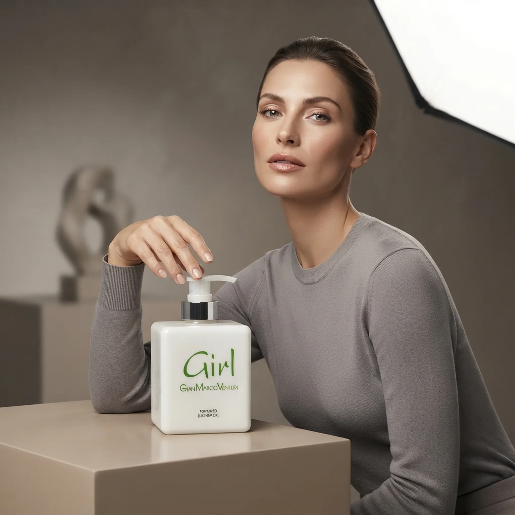Гель для душа для женщин Gian Marco Venturi Girl Eau de Parfum 300 мл