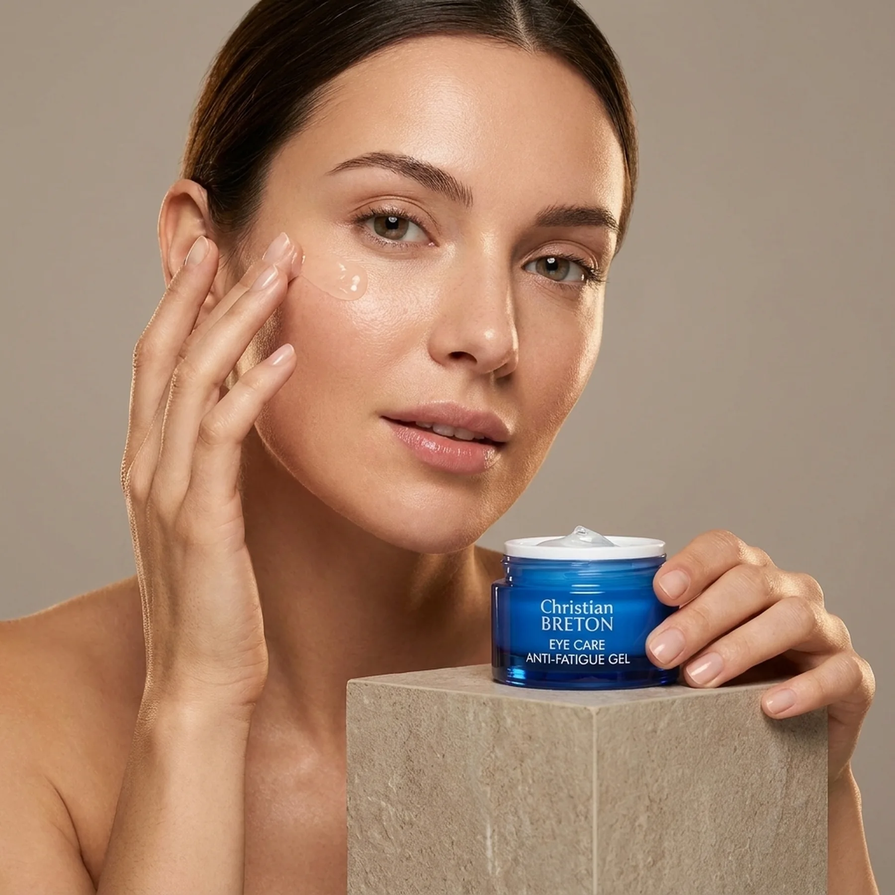 Гель для кожи вокруг глаз против усталости Christian BRETON EYE CARE ANTI-FATIGUE GEL 15 мл