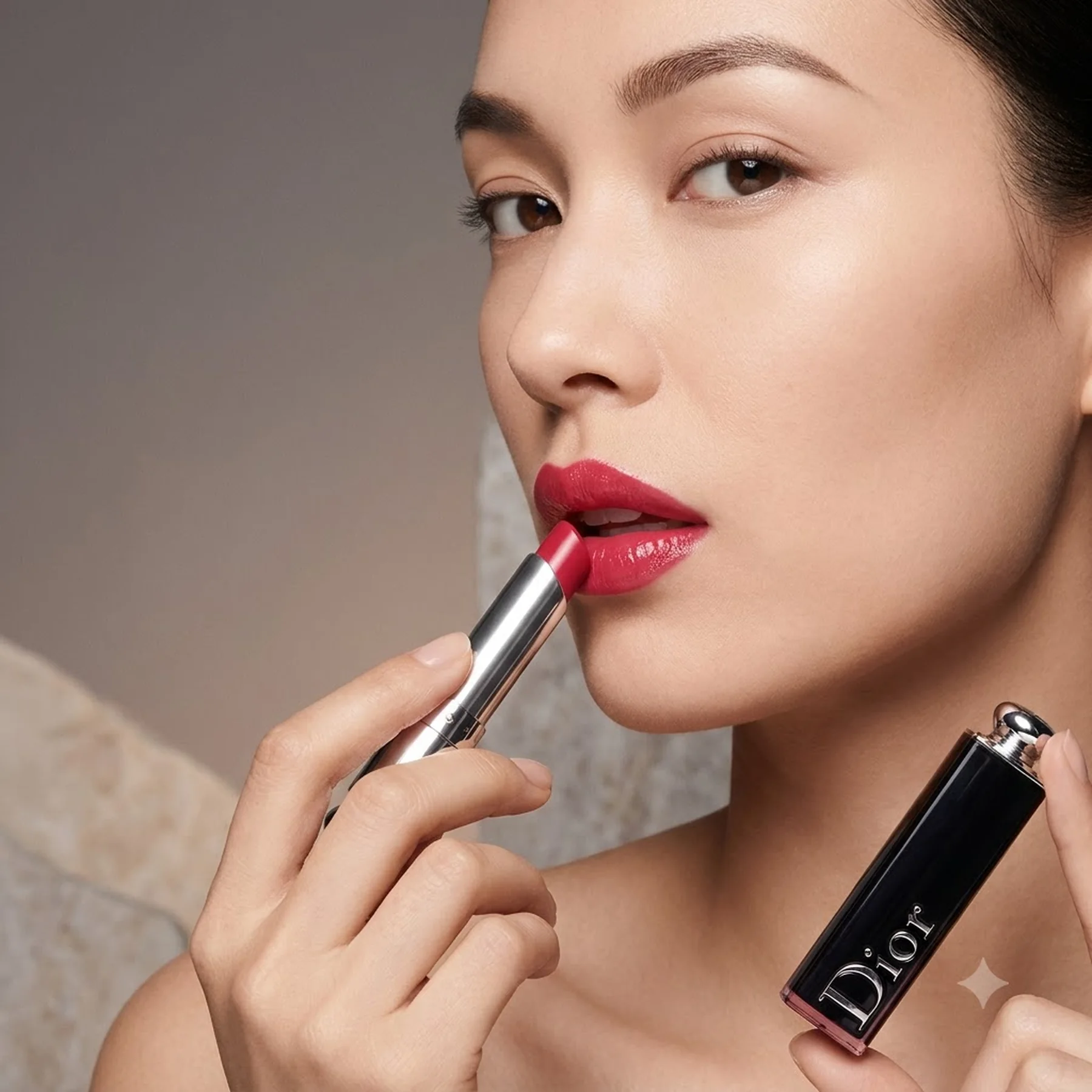 Гелева серцевина - Дзеркальний блиск Dior Addict Lipstick 3.2 г 536 Lucky