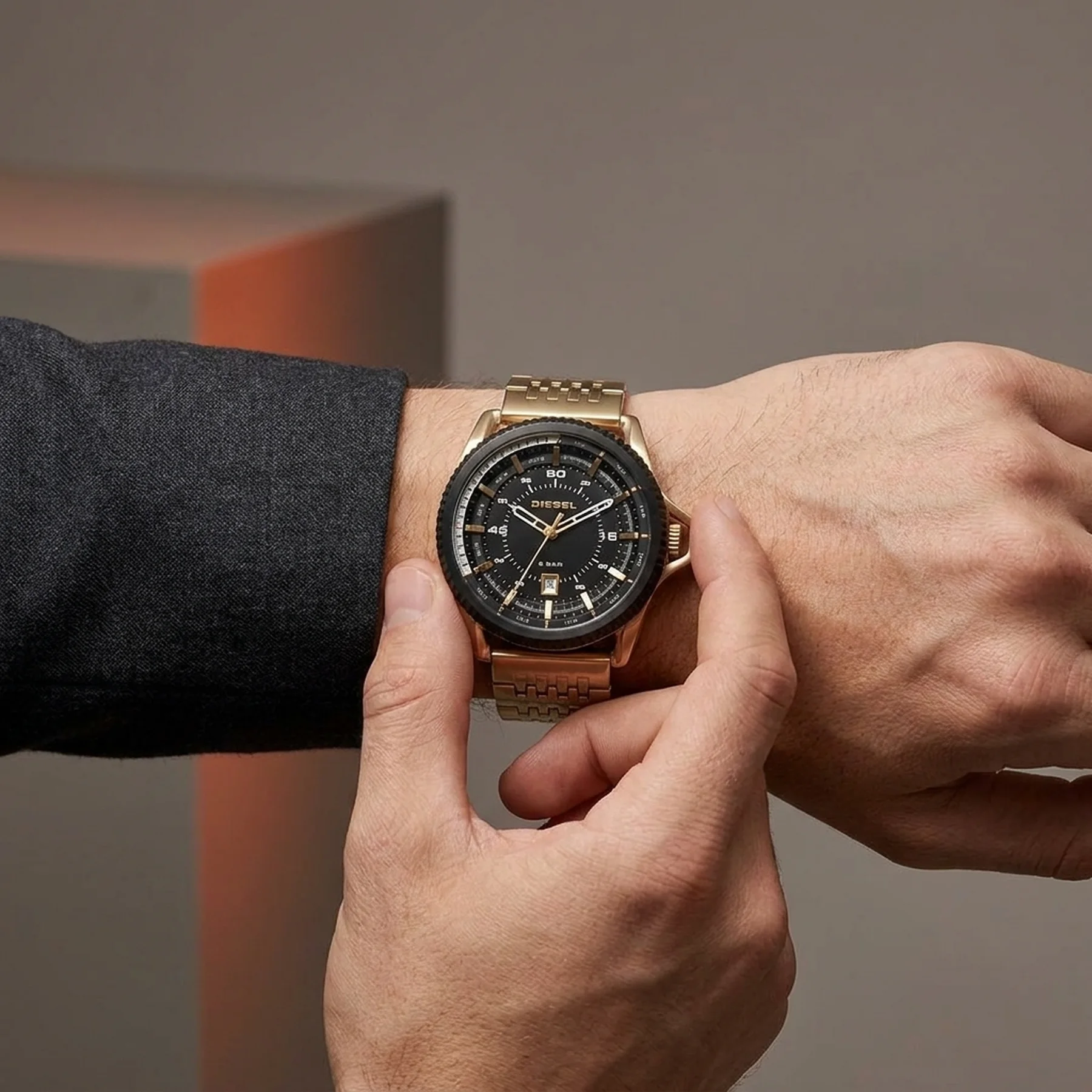Годинник Diesel Rollcage Gold Tone Steel