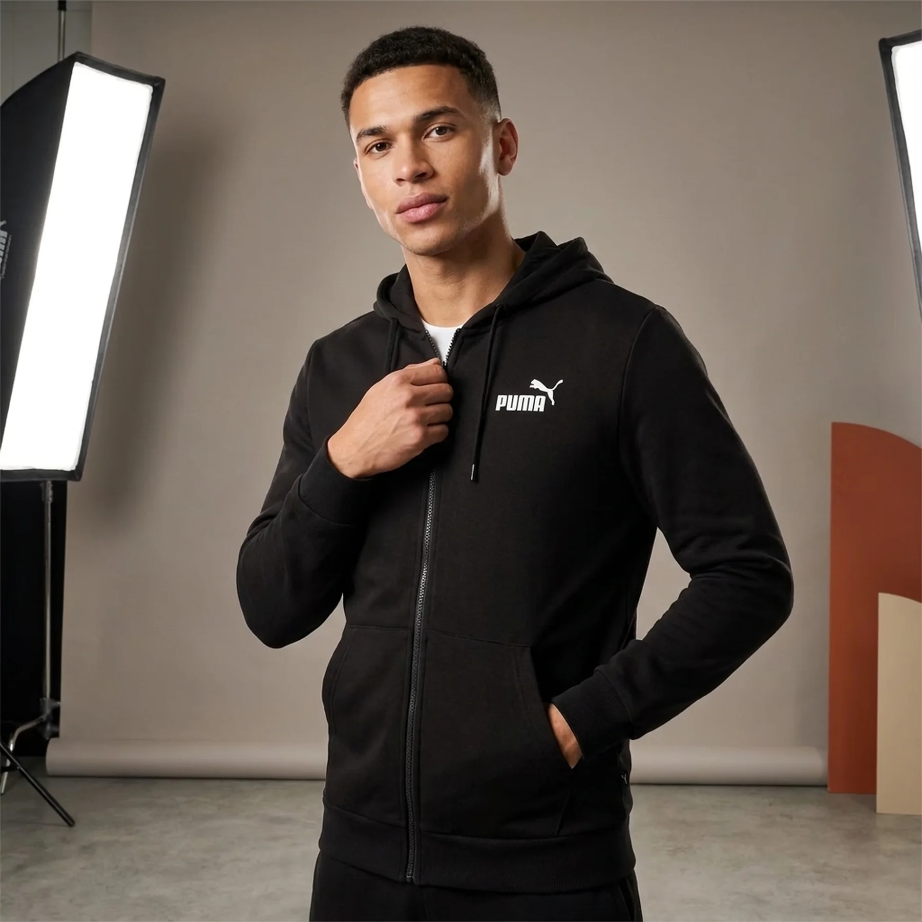 Худі ESS Full-Zip Hoodie 68258801 Puma 3XL Чорний
