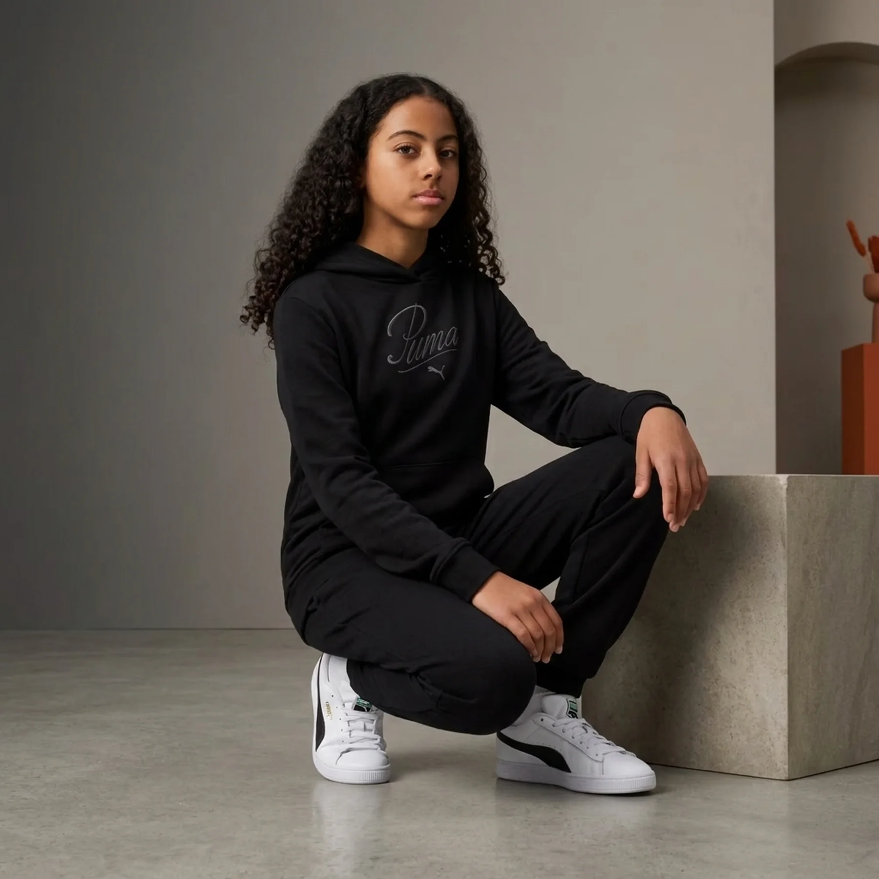 Худі підліткове ESS SCRIPT Hoodie 68580601 Puma 140 Чорний
