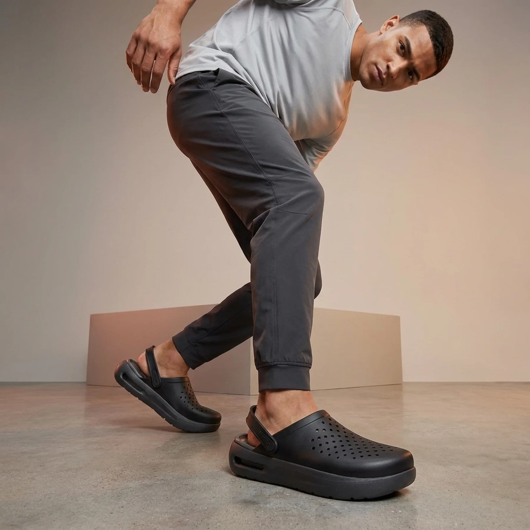 Inmotion Clog