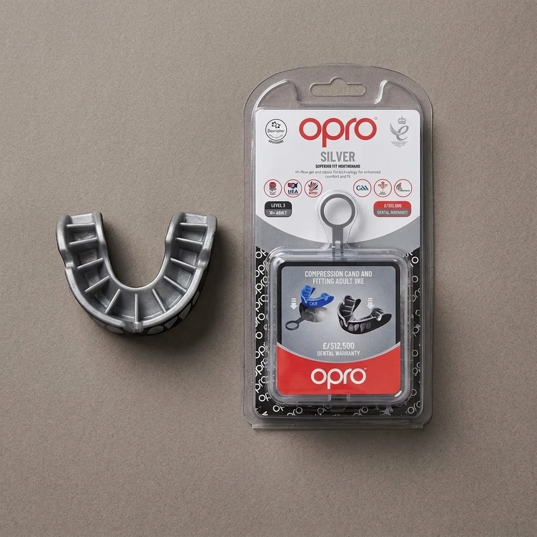 Капа OPRO Silver доросла (вік 11+) Silver Jaws (art.102502012)