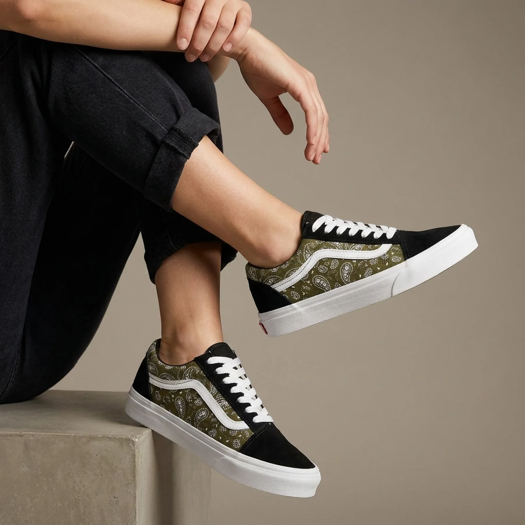 Кеди унісекс Vans Old Skool Trainers (VA211A0E8-Q16)