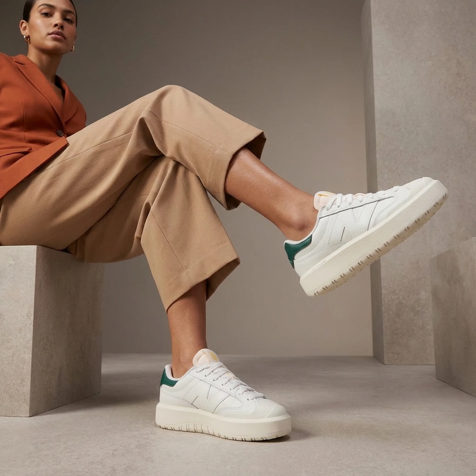 Кеди жіночі New Balance Shoes (CT302LF)