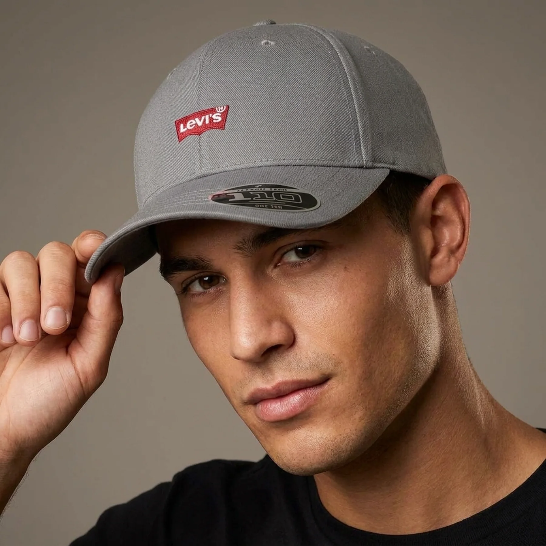 Кепка Levi's бейсболка з технологією Flexfit 1159857751 (Сірий One size)