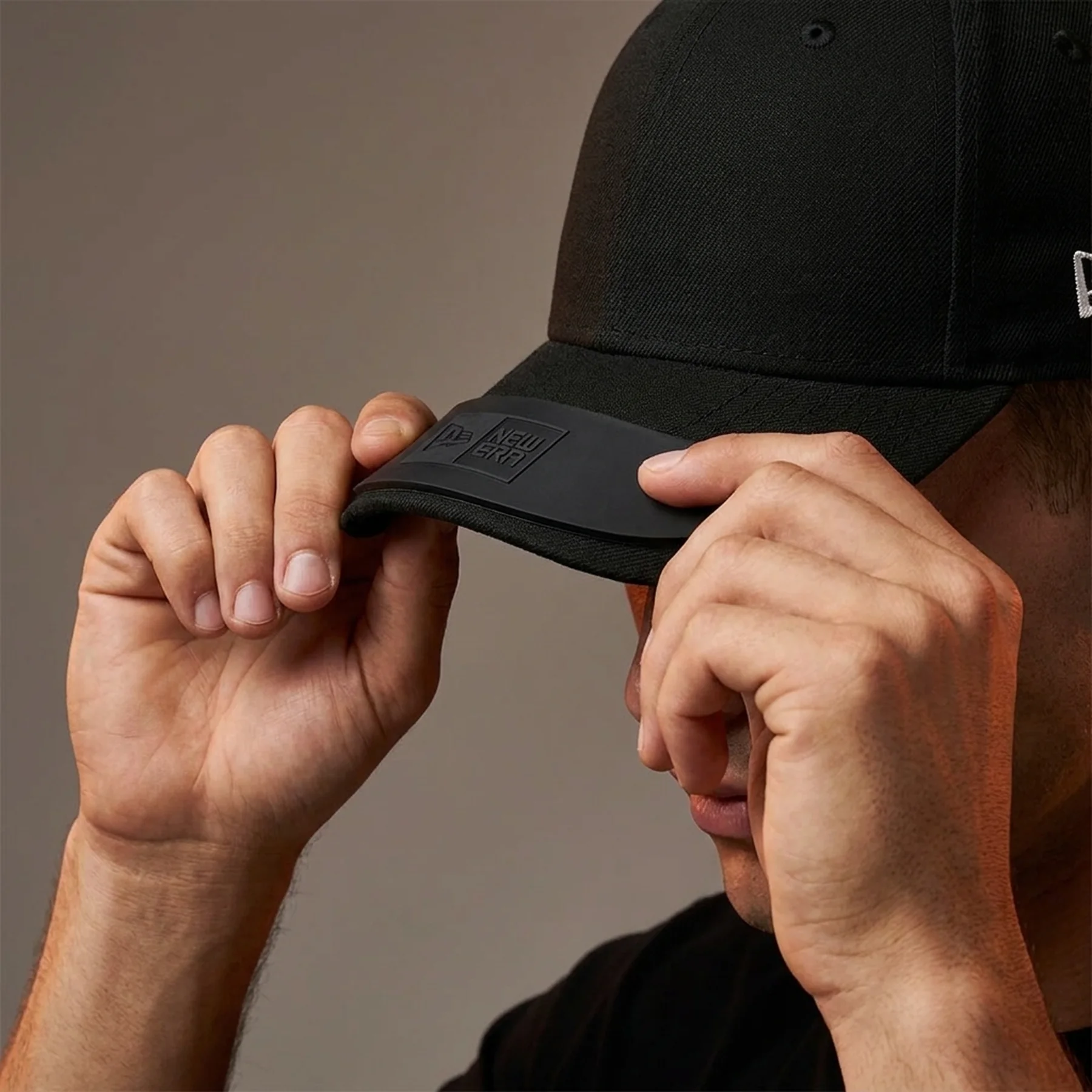 Тримач для козирку New Era VISOR CURVE NEW ERA