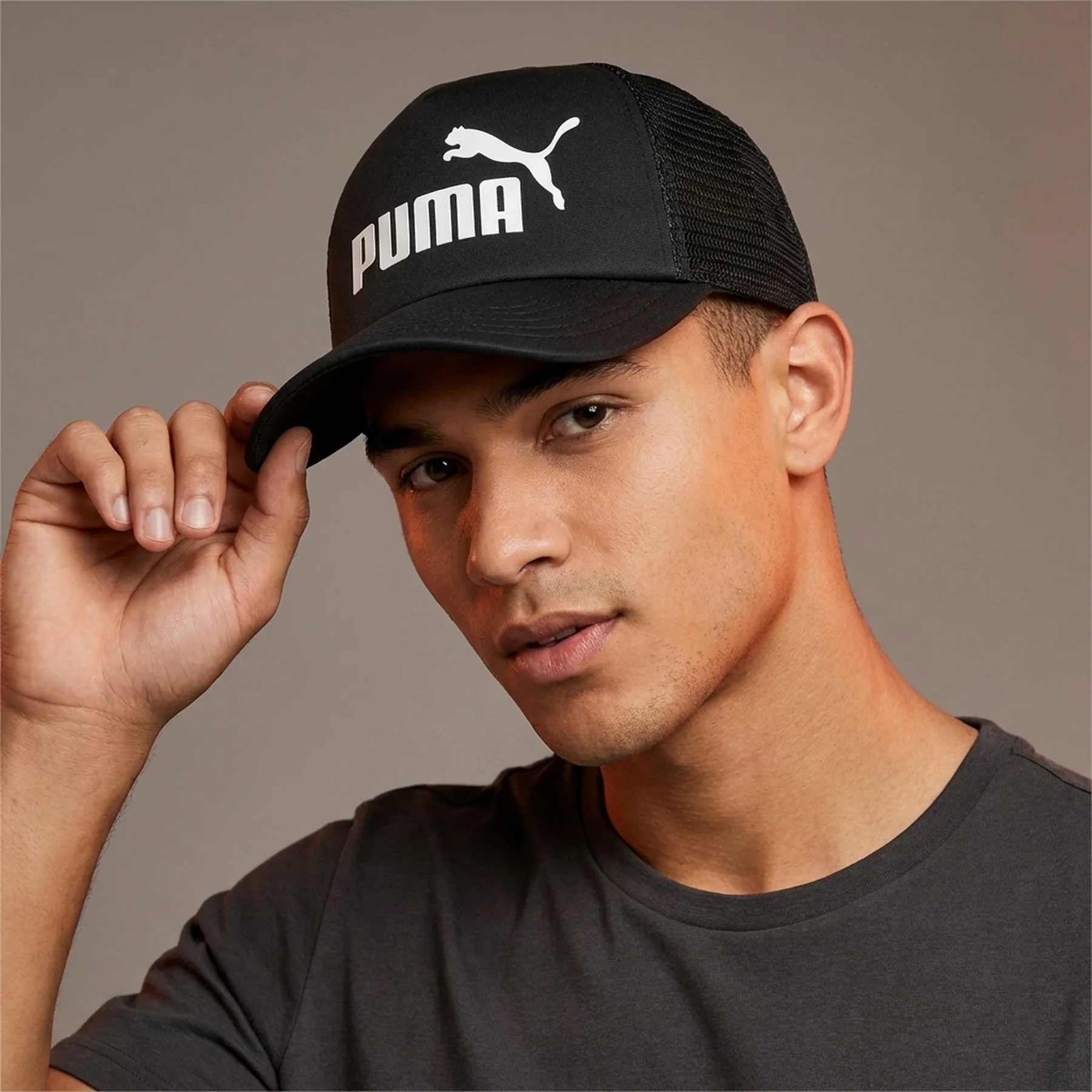 Кепка Unisex ESS NO. 1 LOGO Trucker Cap 02598601 Puma Чорний