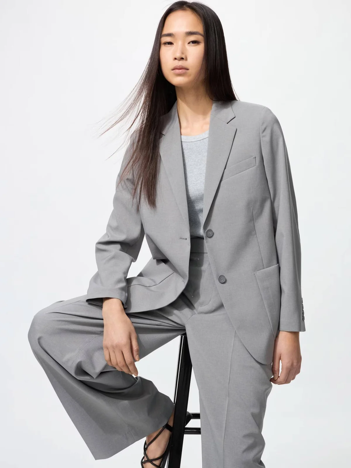 Класичний піджак UNIQLO з технологією AirSense 1159839992