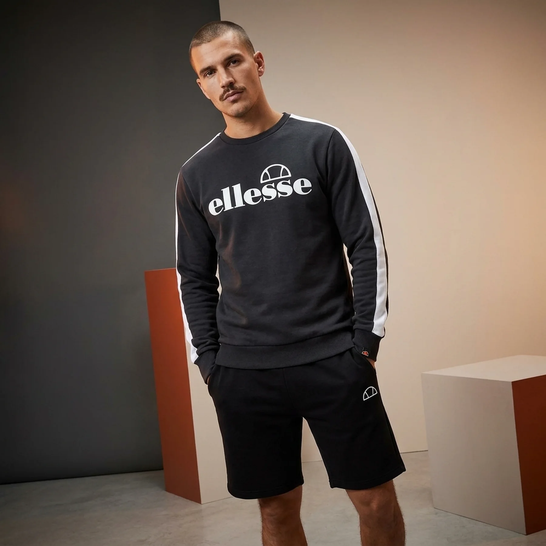 Кофта чоловіча Ellesse Vivar Sweatshirt (SHV20028-079)