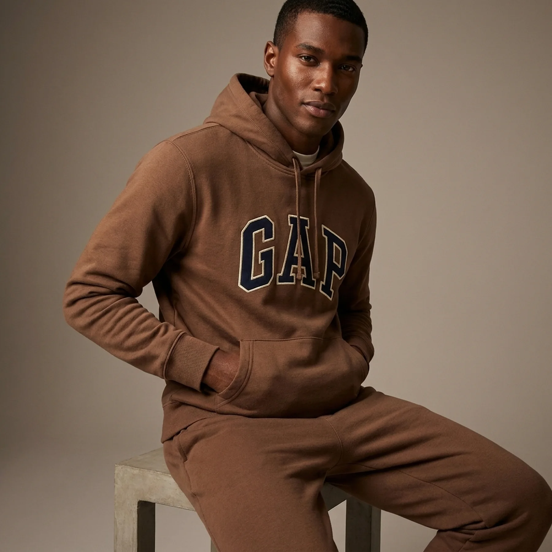 Кофта чоловіча Gap Logo Hoodie Brown (546844471)